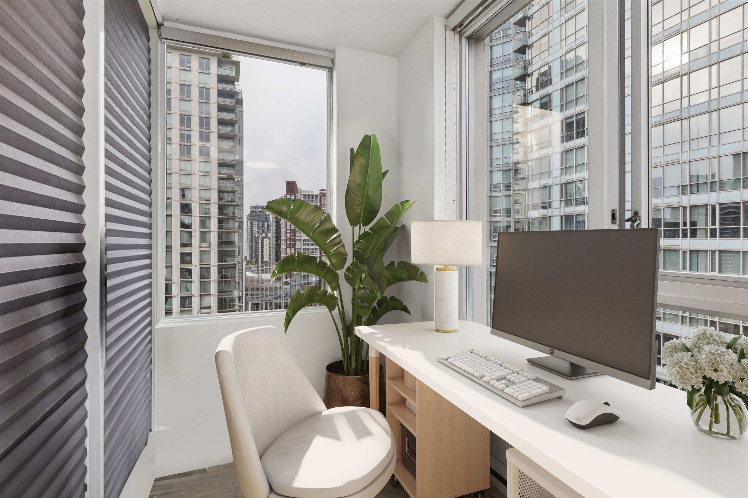 1101 822 SEYMOUR STREET Unit: 1101