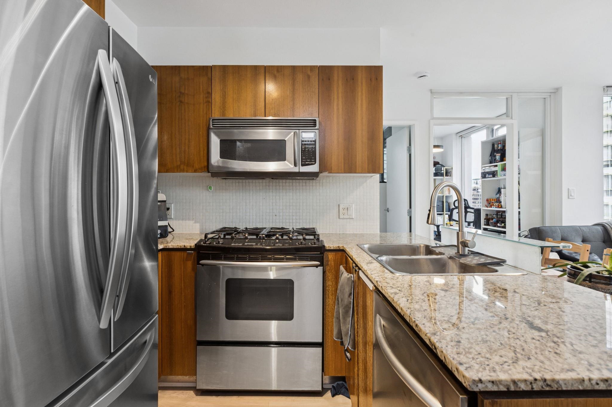 1101 822 SEYMOUR STREET Unit: 1101