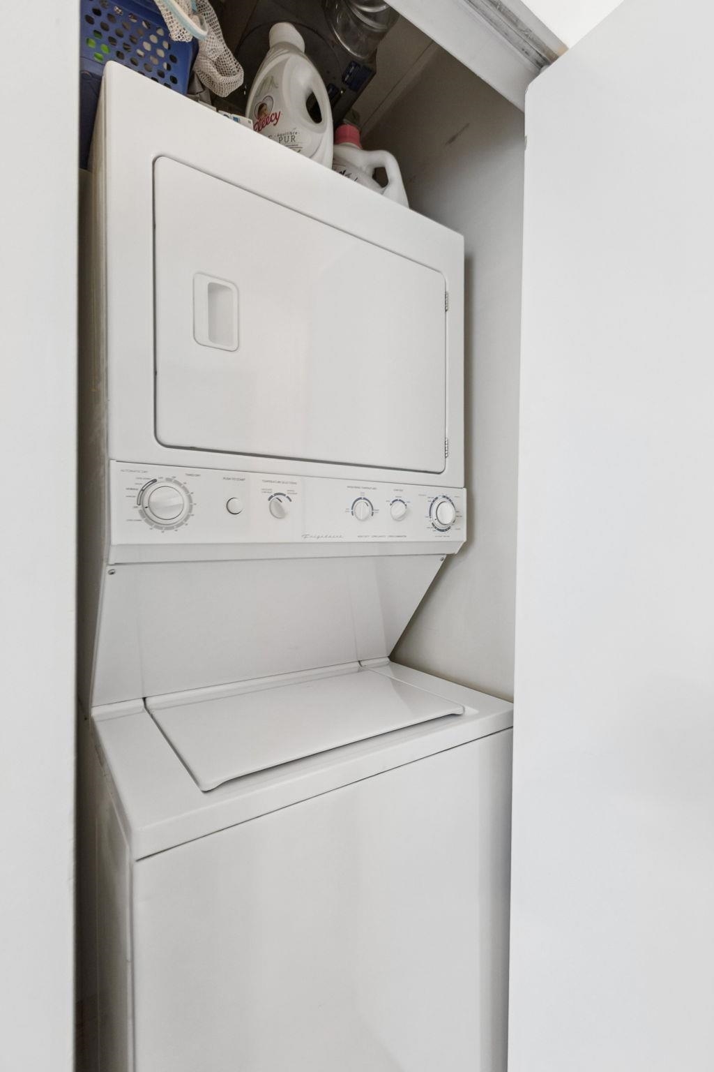 1101 822 SEYMOUR STREET Unit: 1101