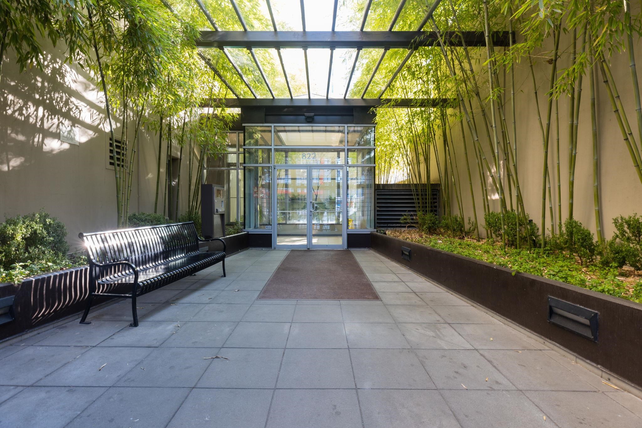 1101 822 SEYMOUR STREET Unit: 1101