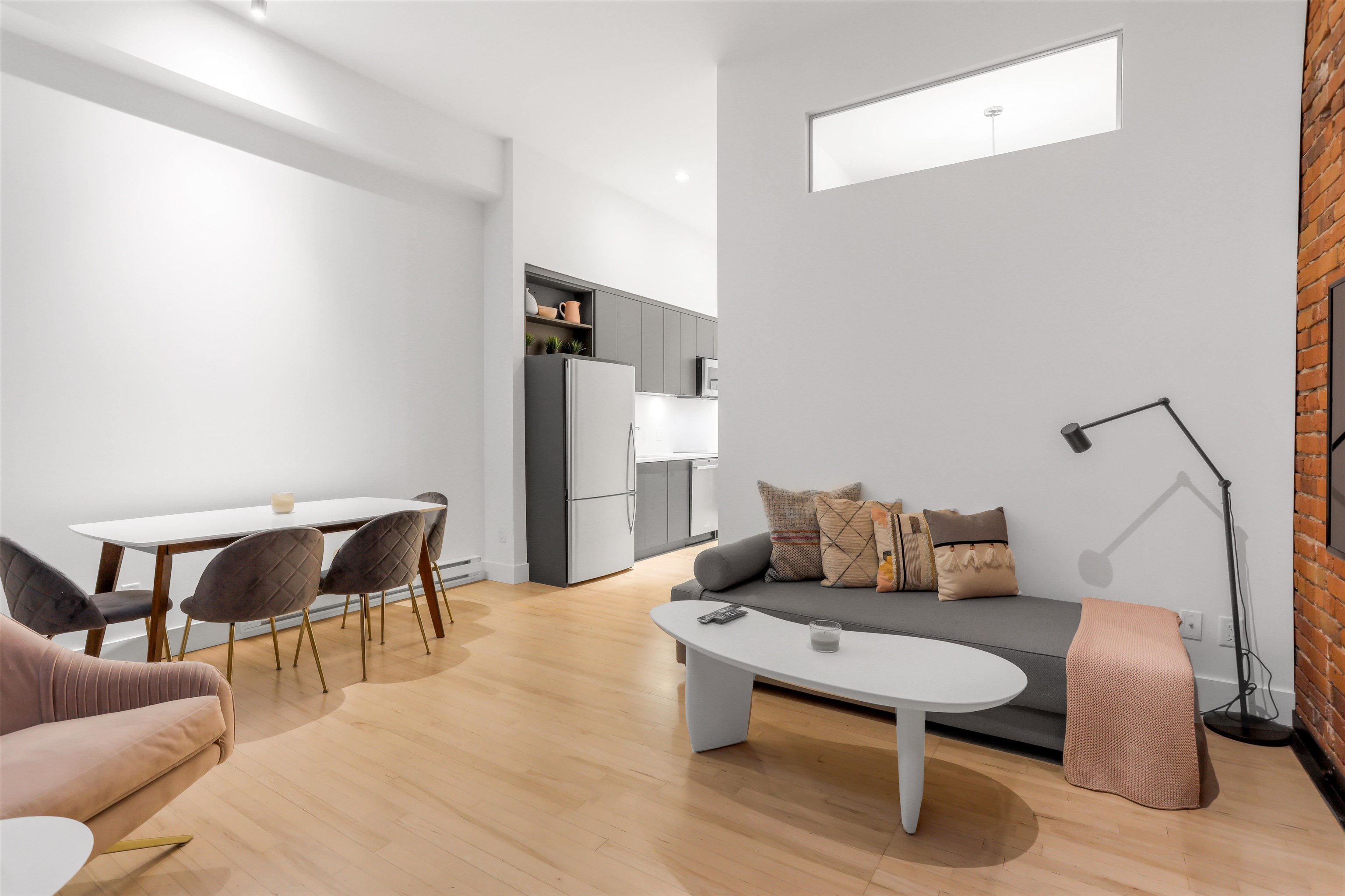 201 345 WATER STREET Unit: 201