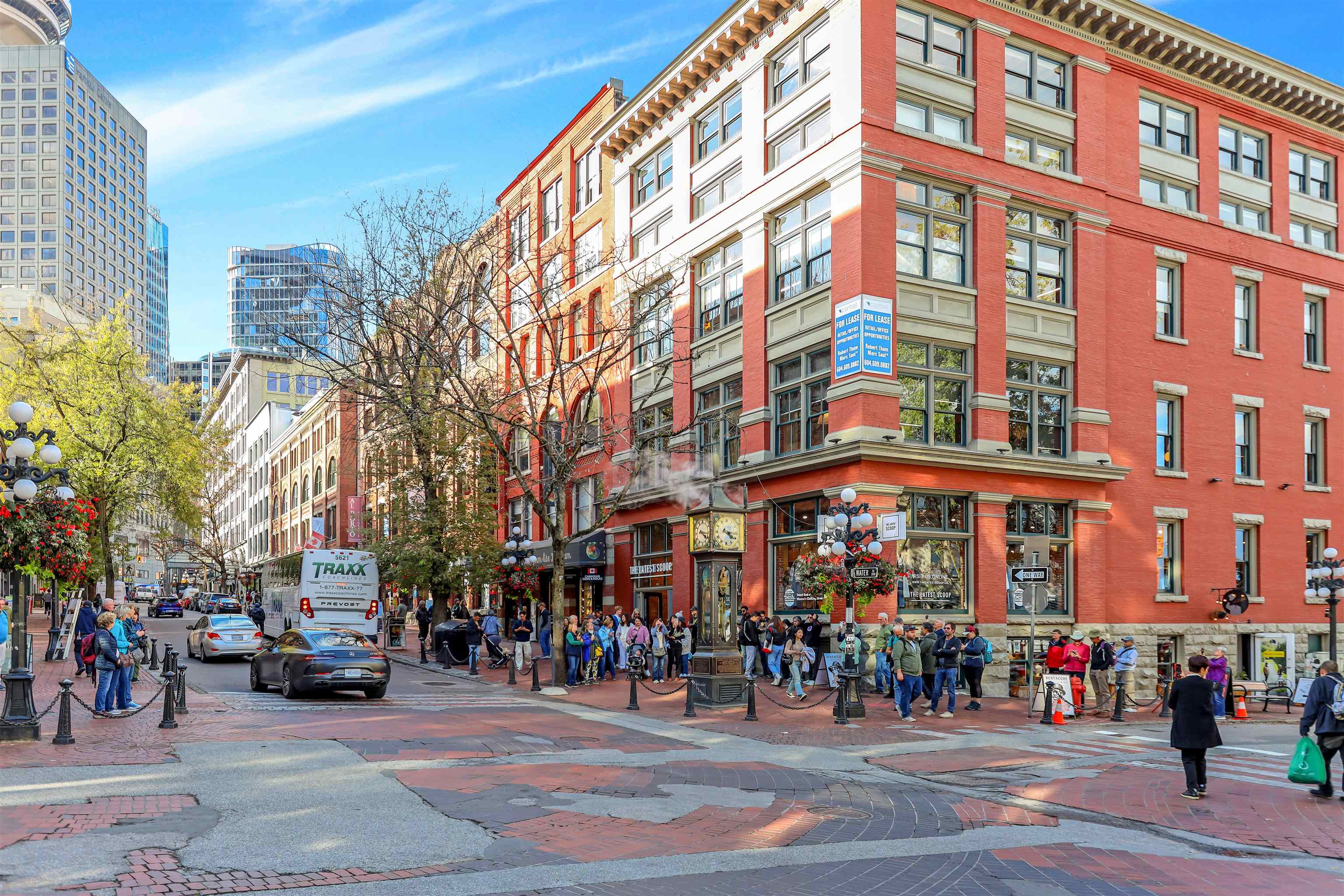 201 345 WATER STREET Unit: 201