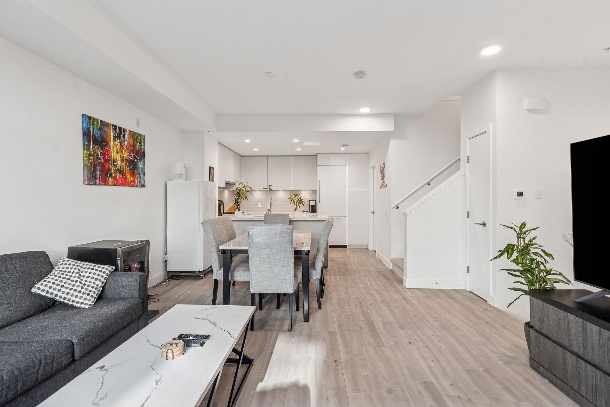 266 2035 GLENAIRE DRIVE Unit: 266