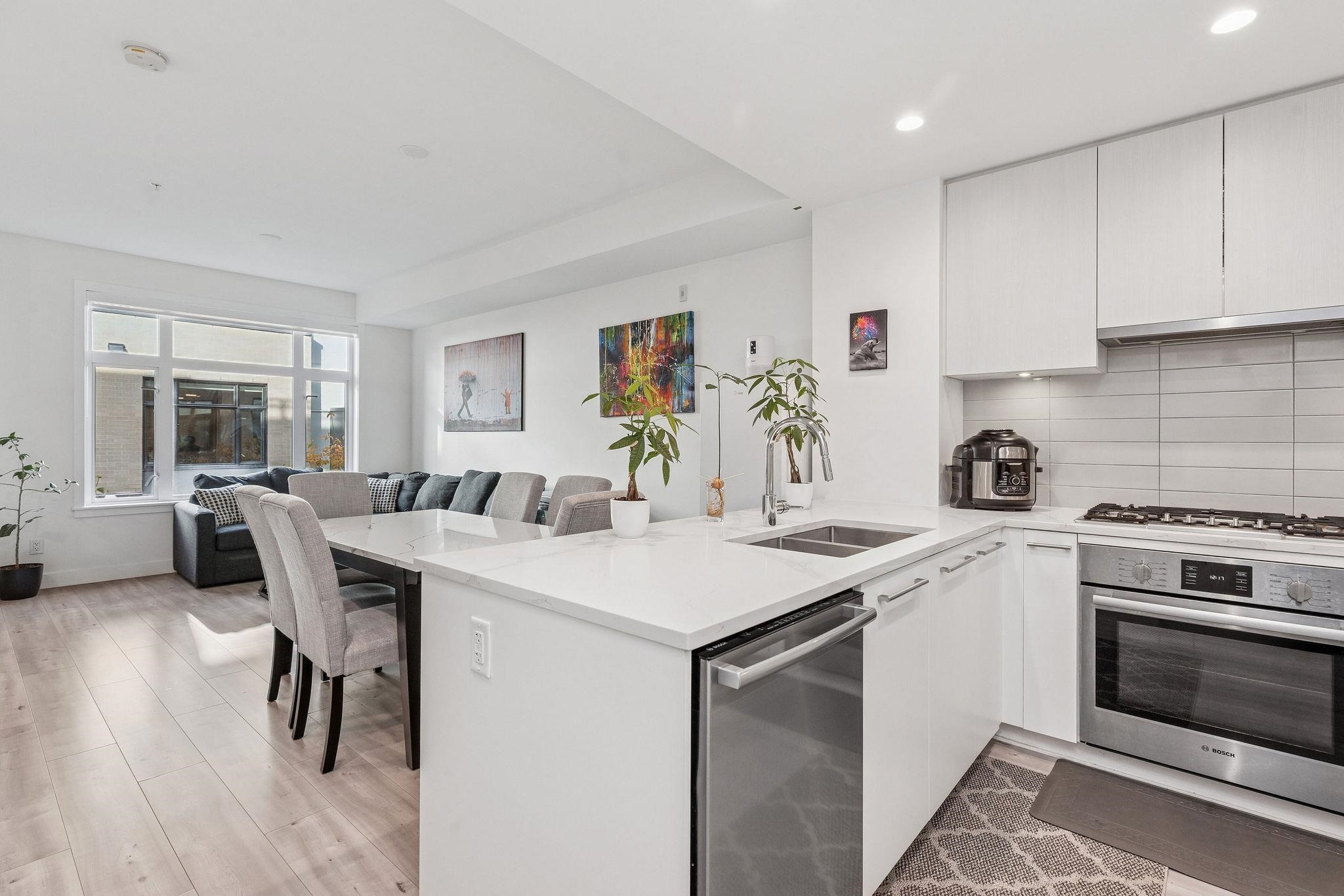 266 2035 GLENAIRE DRIVE Unit: 266