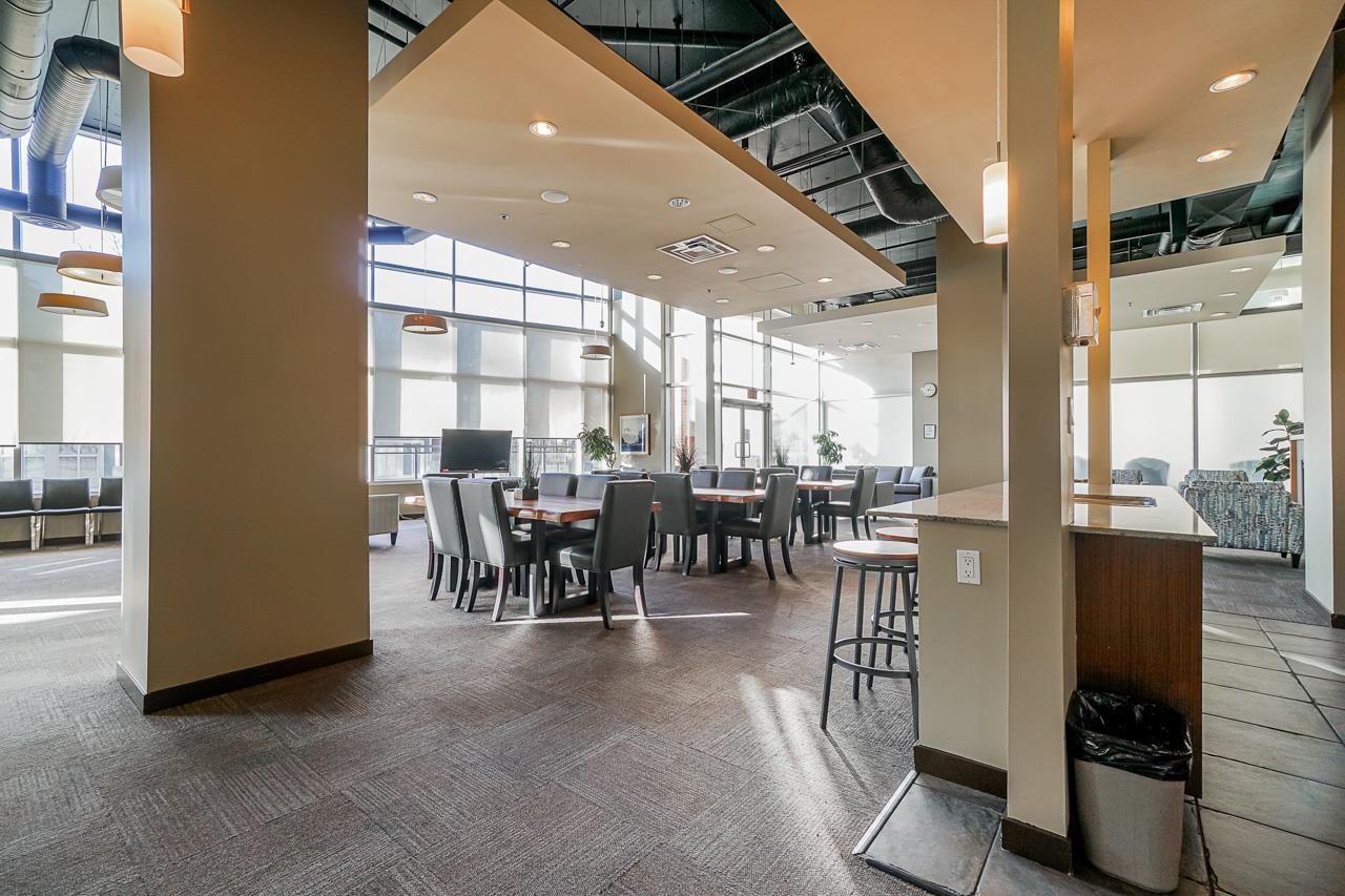 1701 400 CAPILANO ROAD Unit: 1701