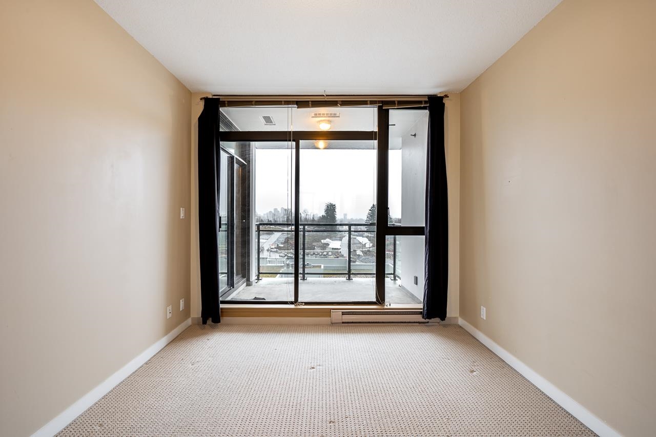 1701 400 CAPILANO ROAD Unit: 1701
