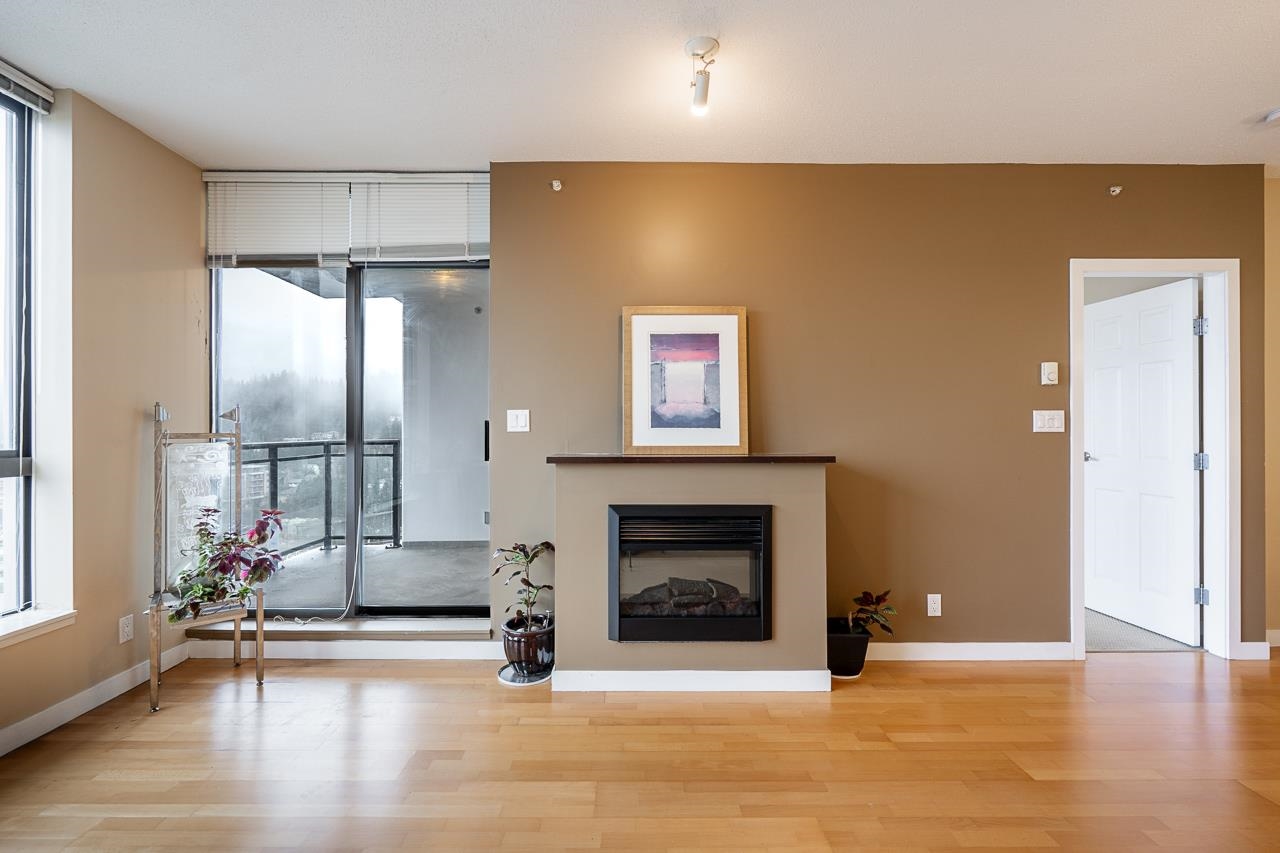 1701 400 CAPILANO ROAD Unit: 1701