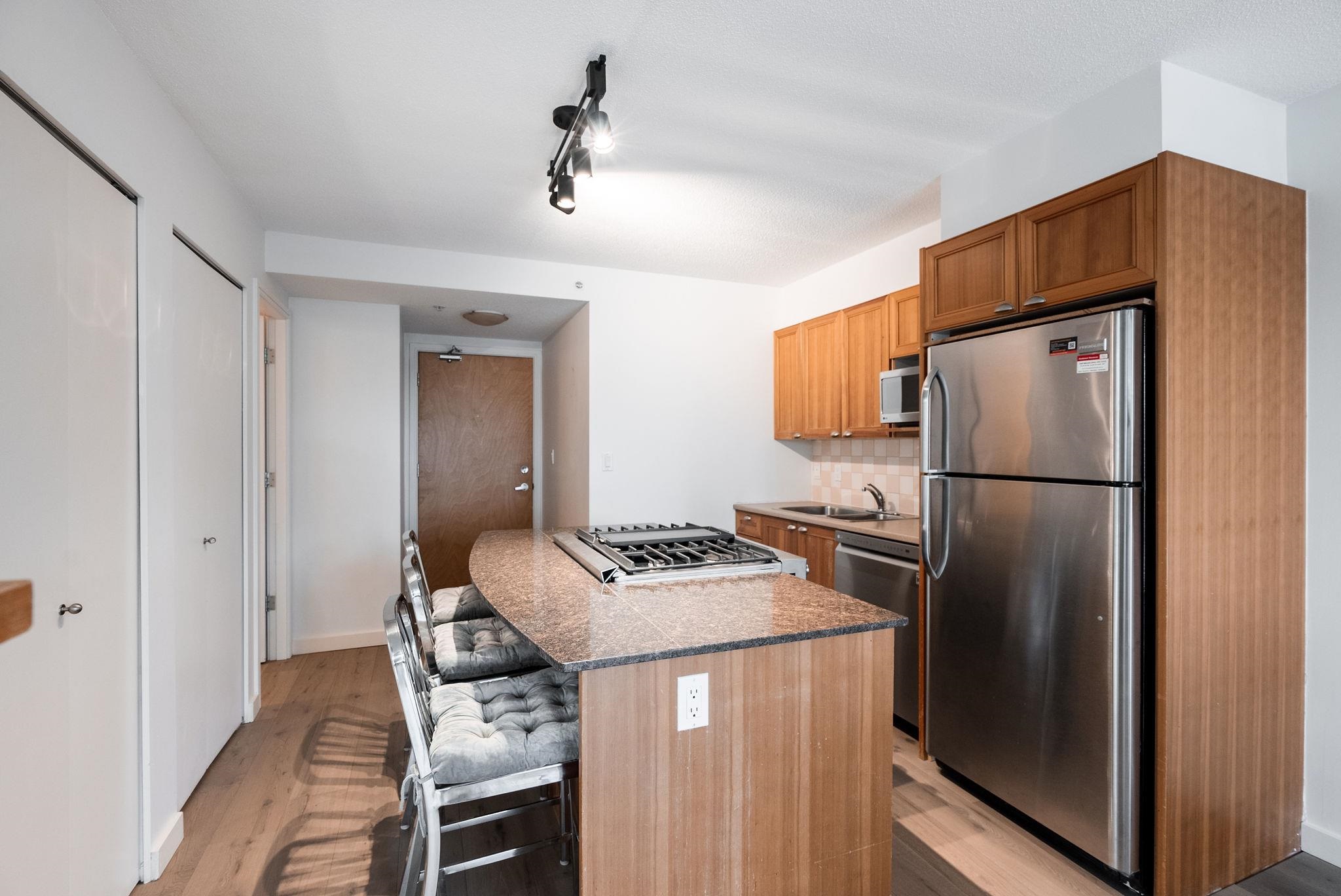 803 1723 ALBERNI STREET Unit: 803