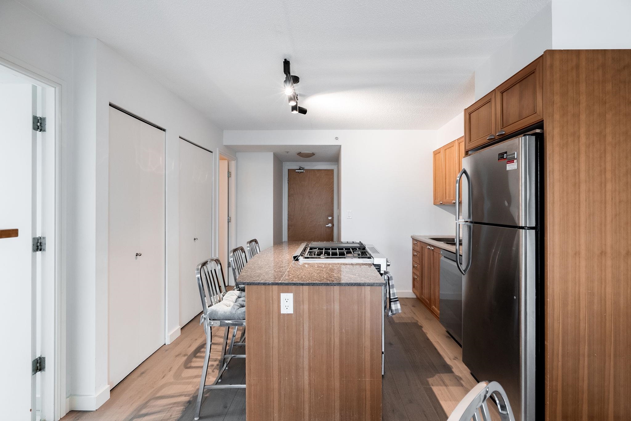 803 1723 ALBERNI STREET Unit: 803