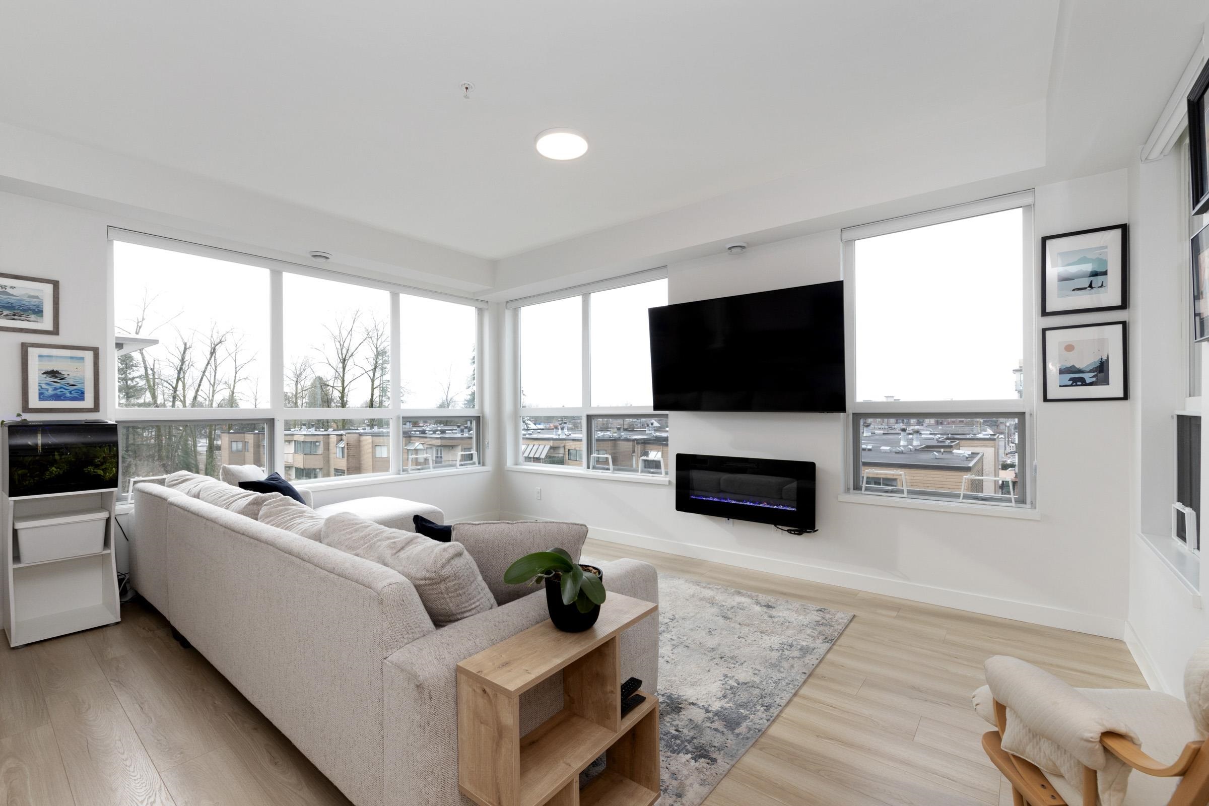 406 11913 BURNETT STREET Unit: 406