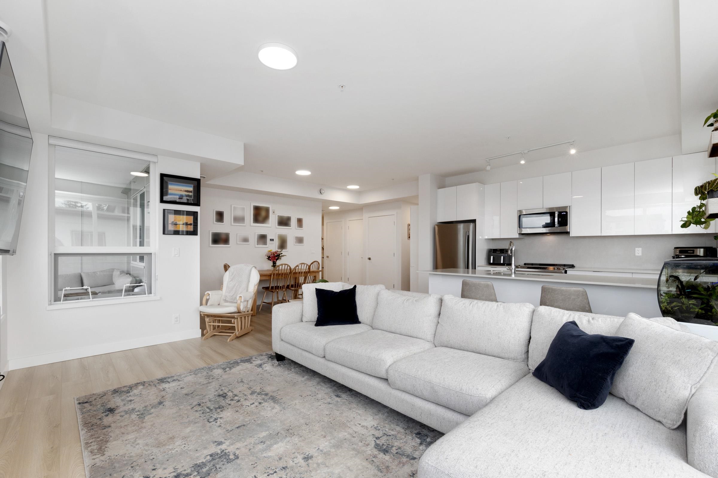 406 11913 BURNETT STREET Unit: 406