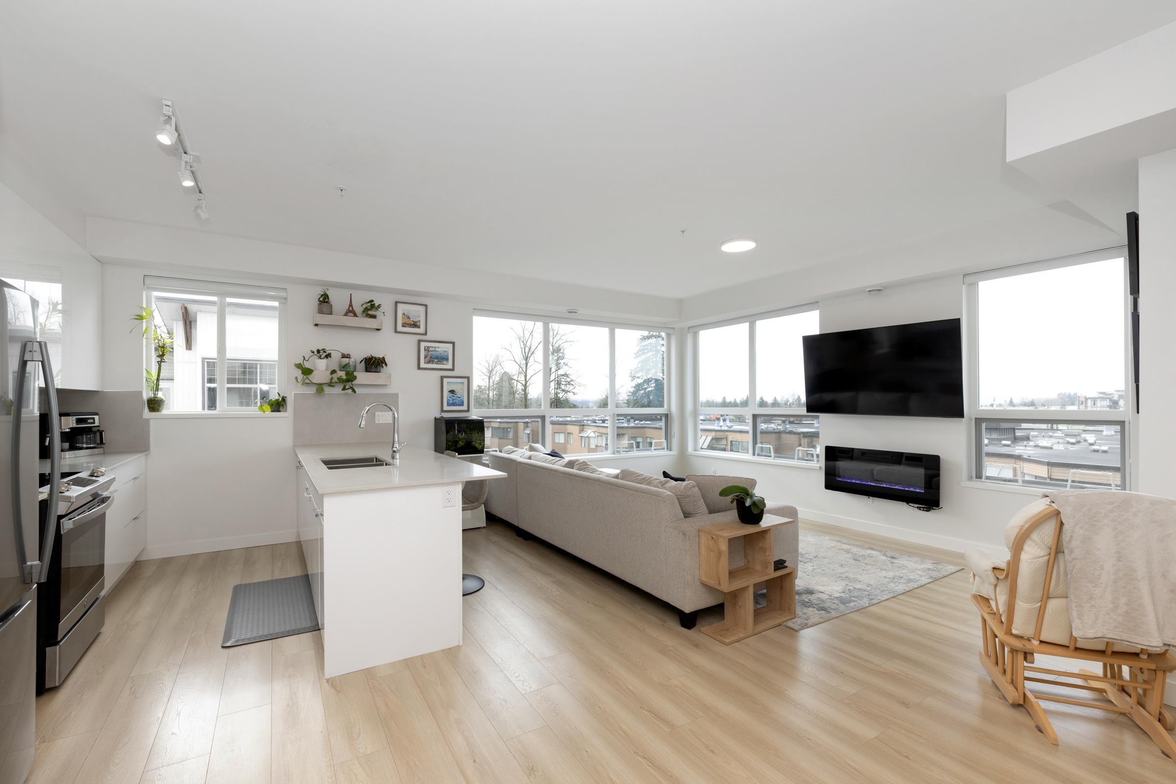 406 11913 BURNETT STREET Unit: 406