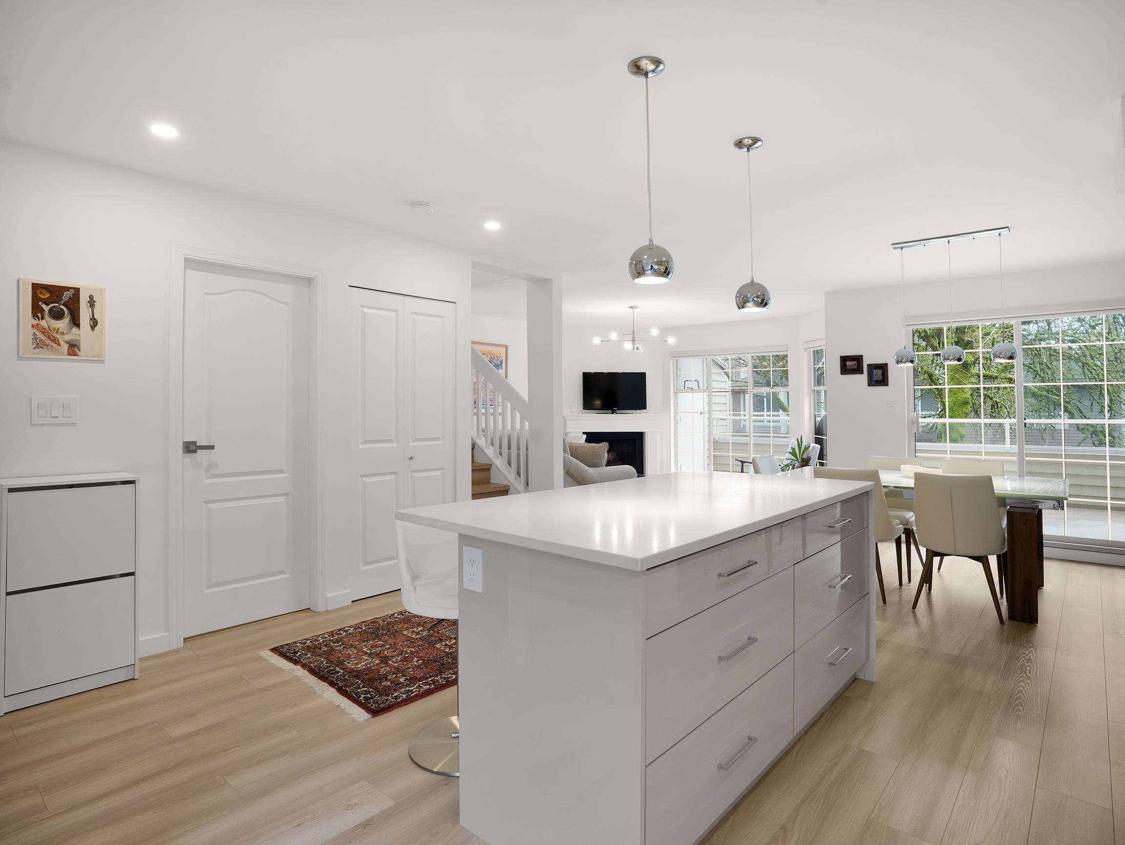 16 838 TOBRUCK AVENUE Unit: 16