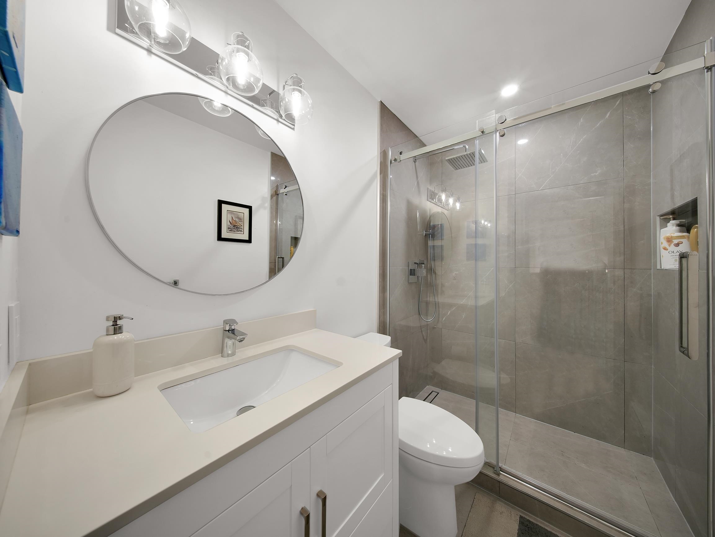 16 838 TOBRUCK AVENUE Unit: 16