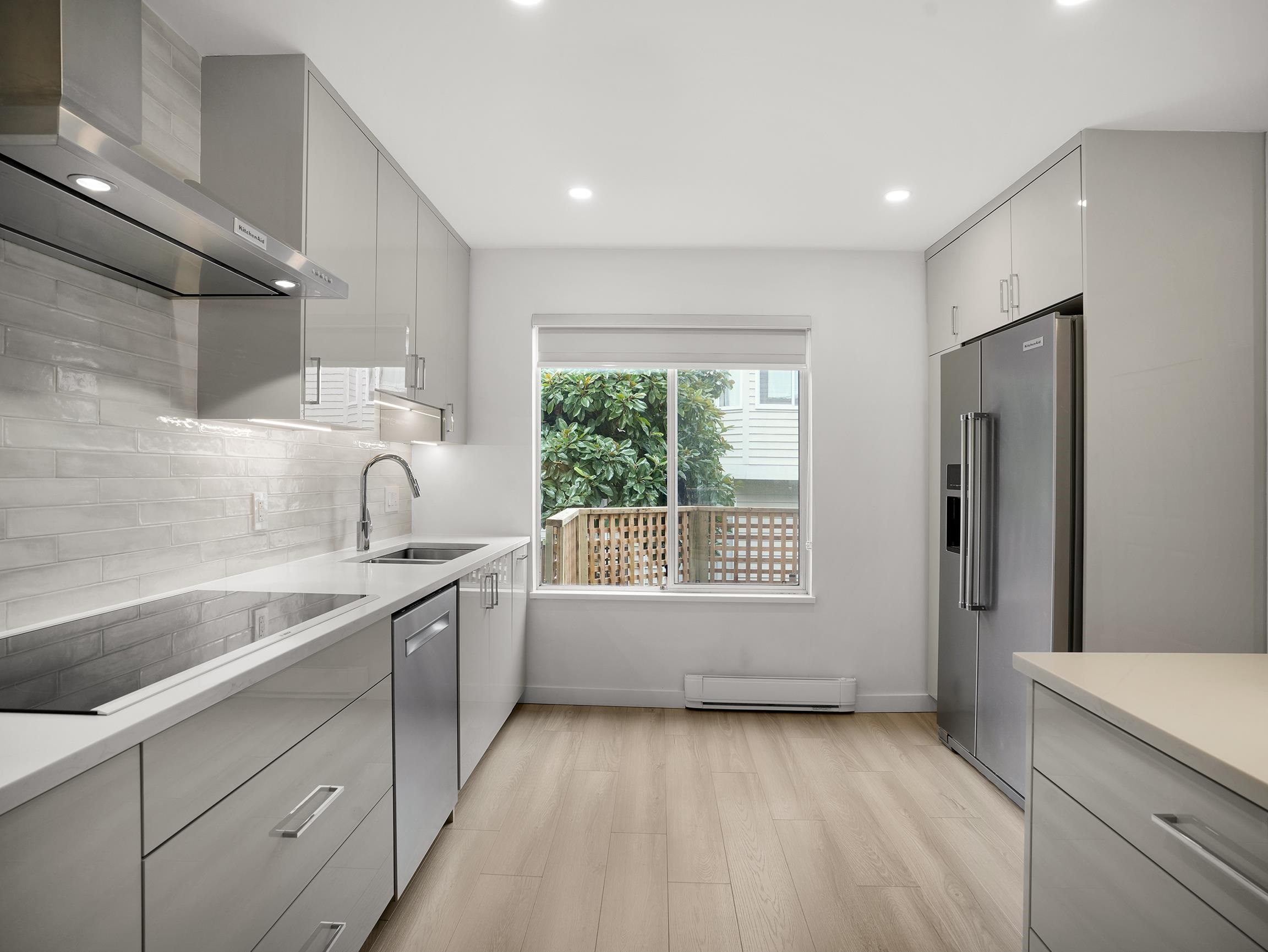 16 838 TOBRUCK AVENUE Unit: 16