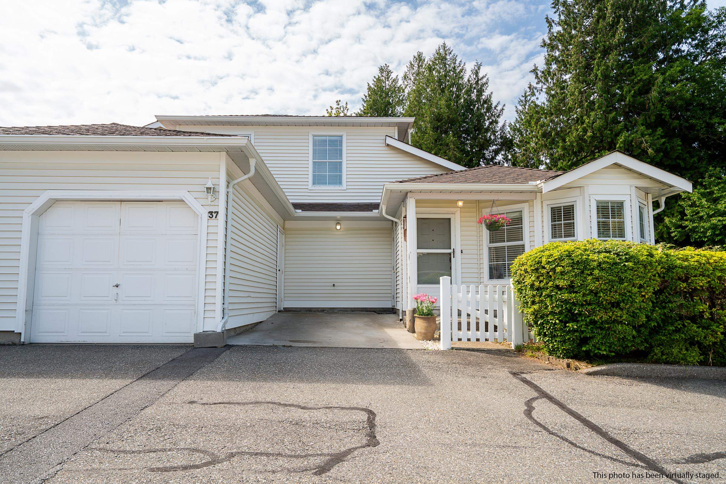 37 6537 138 STREET Unit: 37