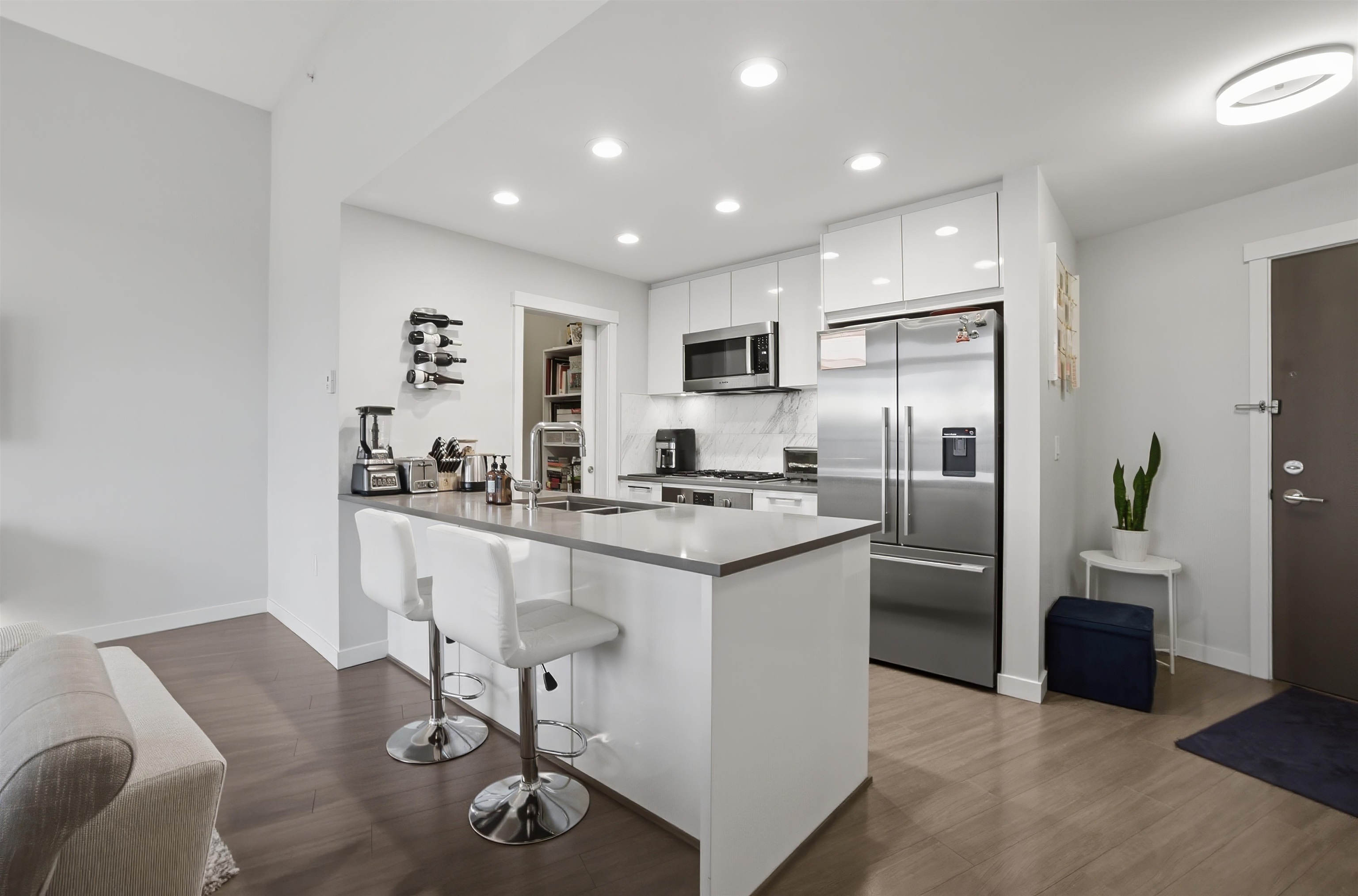 507 3263 PIERVIEW CRESCENT Unit: 507