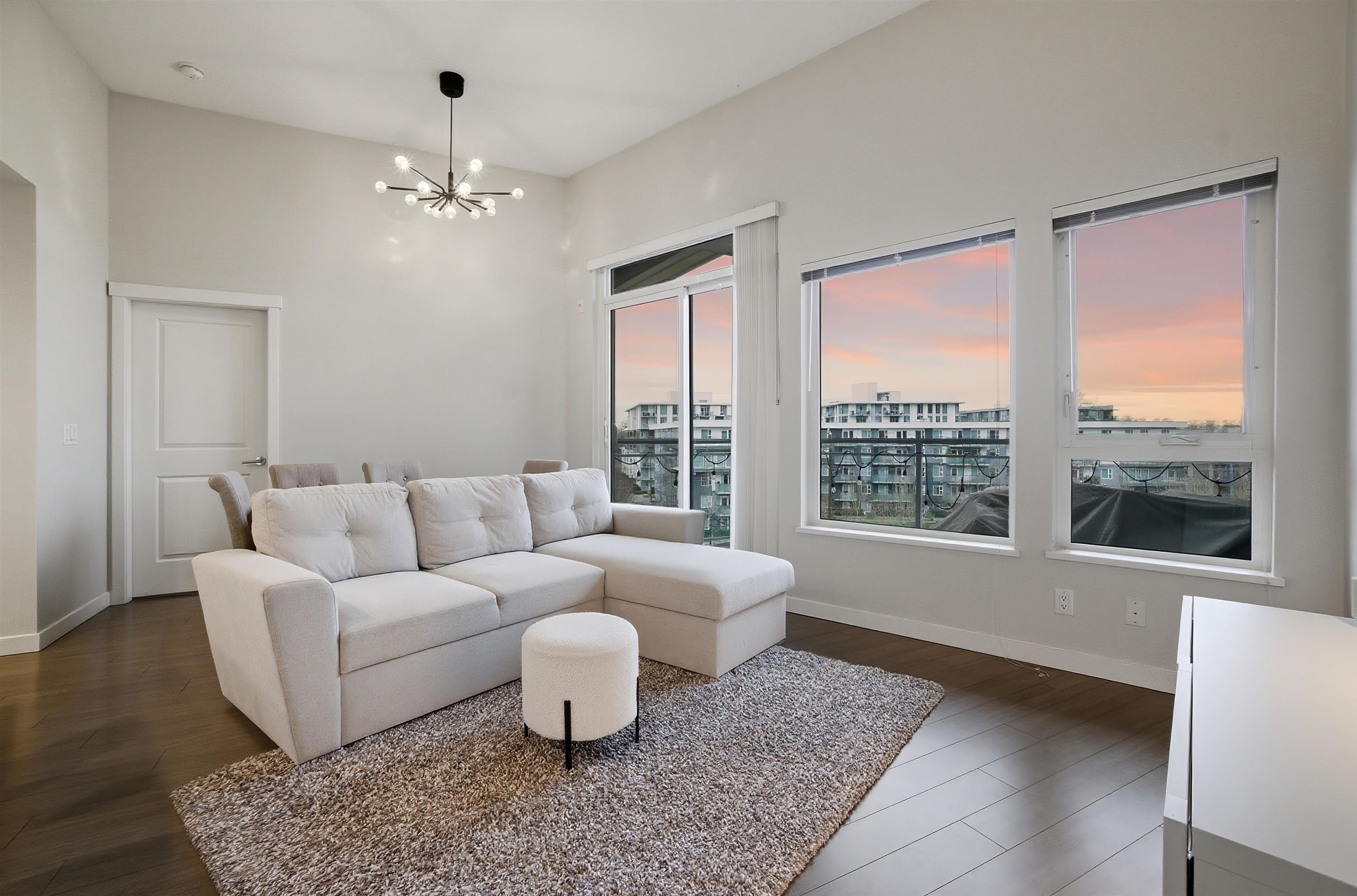 507 3263 PIERVIEW CRESCENT Unit: 507