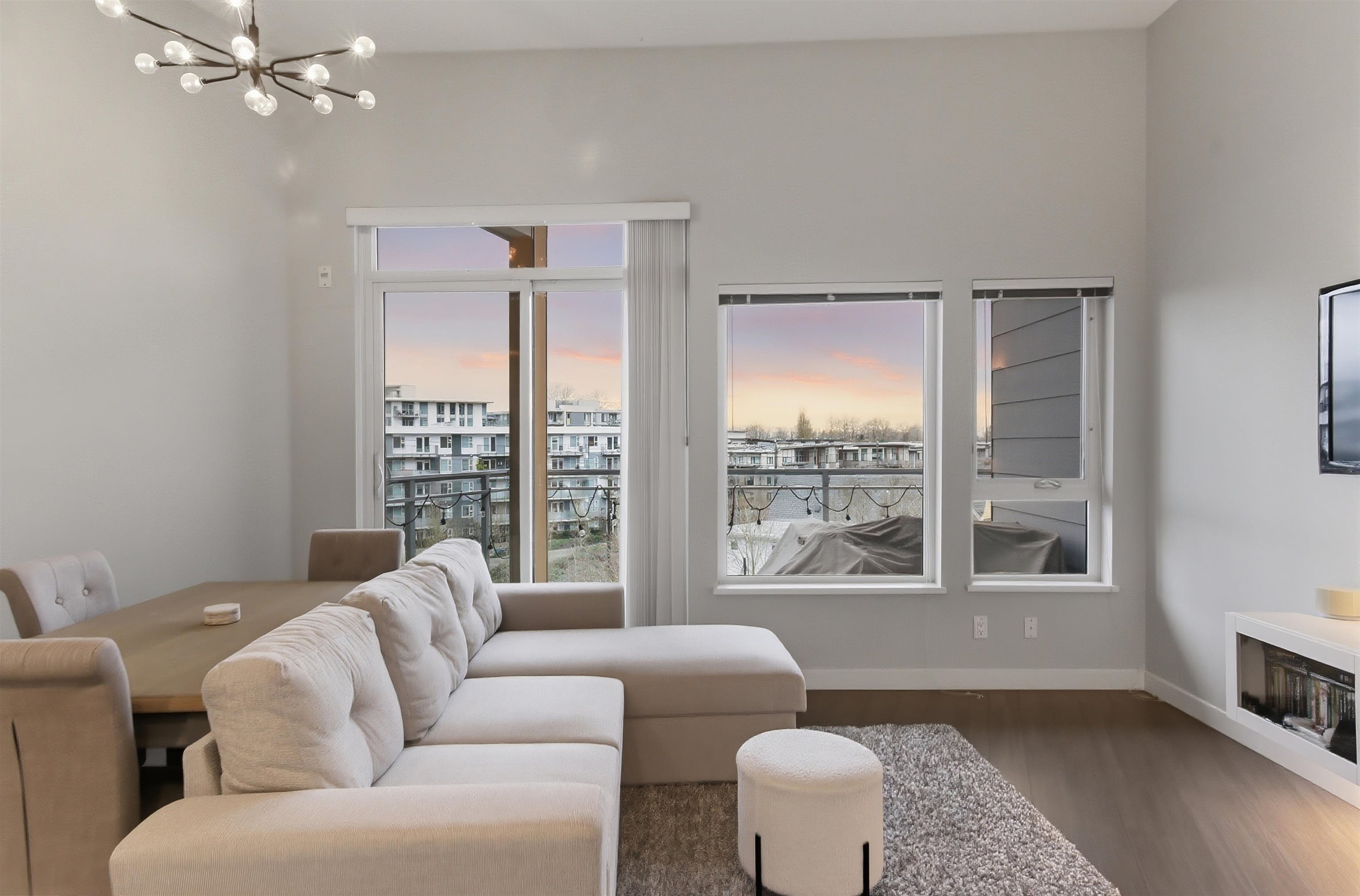 507 3263 PIERVIEW CRESCENT Unit: 507