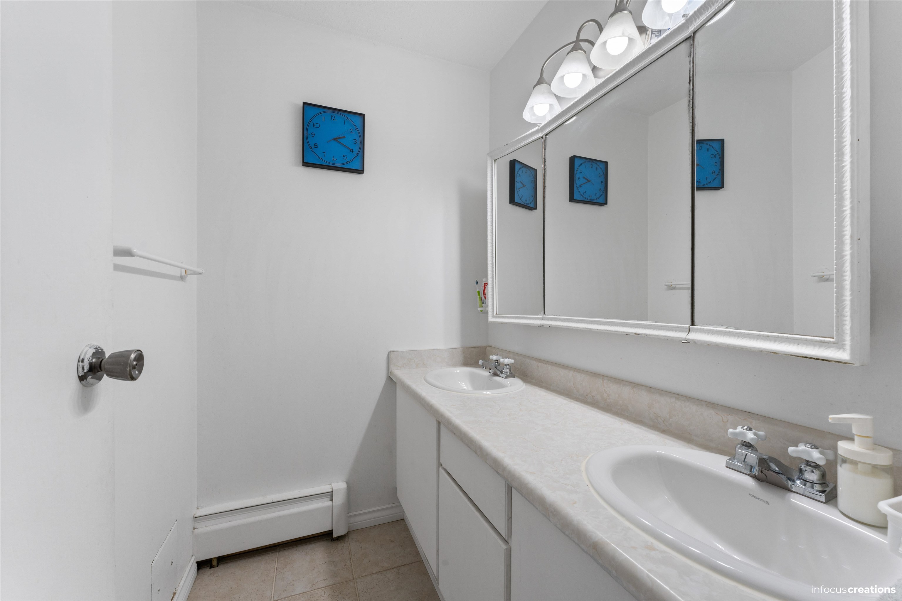 207 13931 74 AVENUE Unit: 207