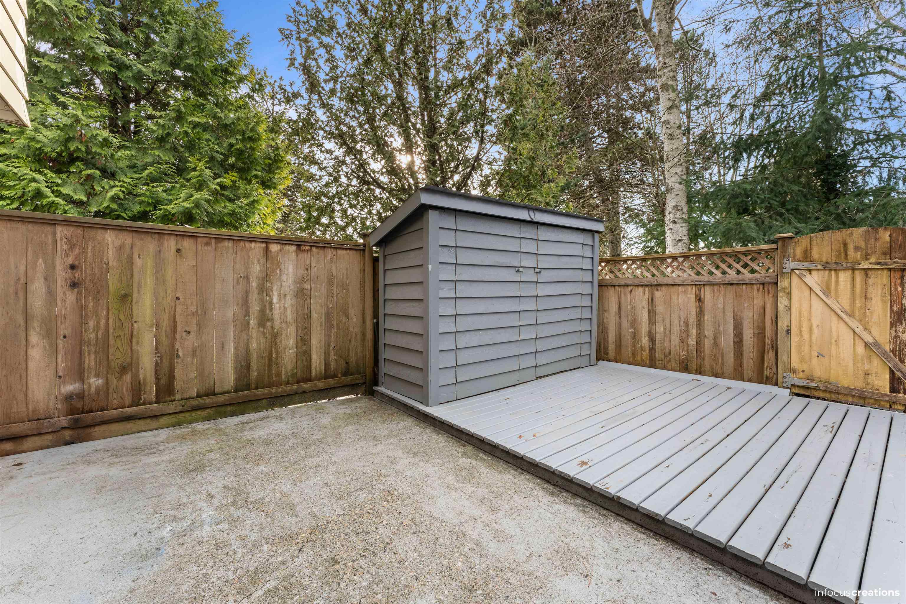 207 13931 74 AVENUE Unit: 207