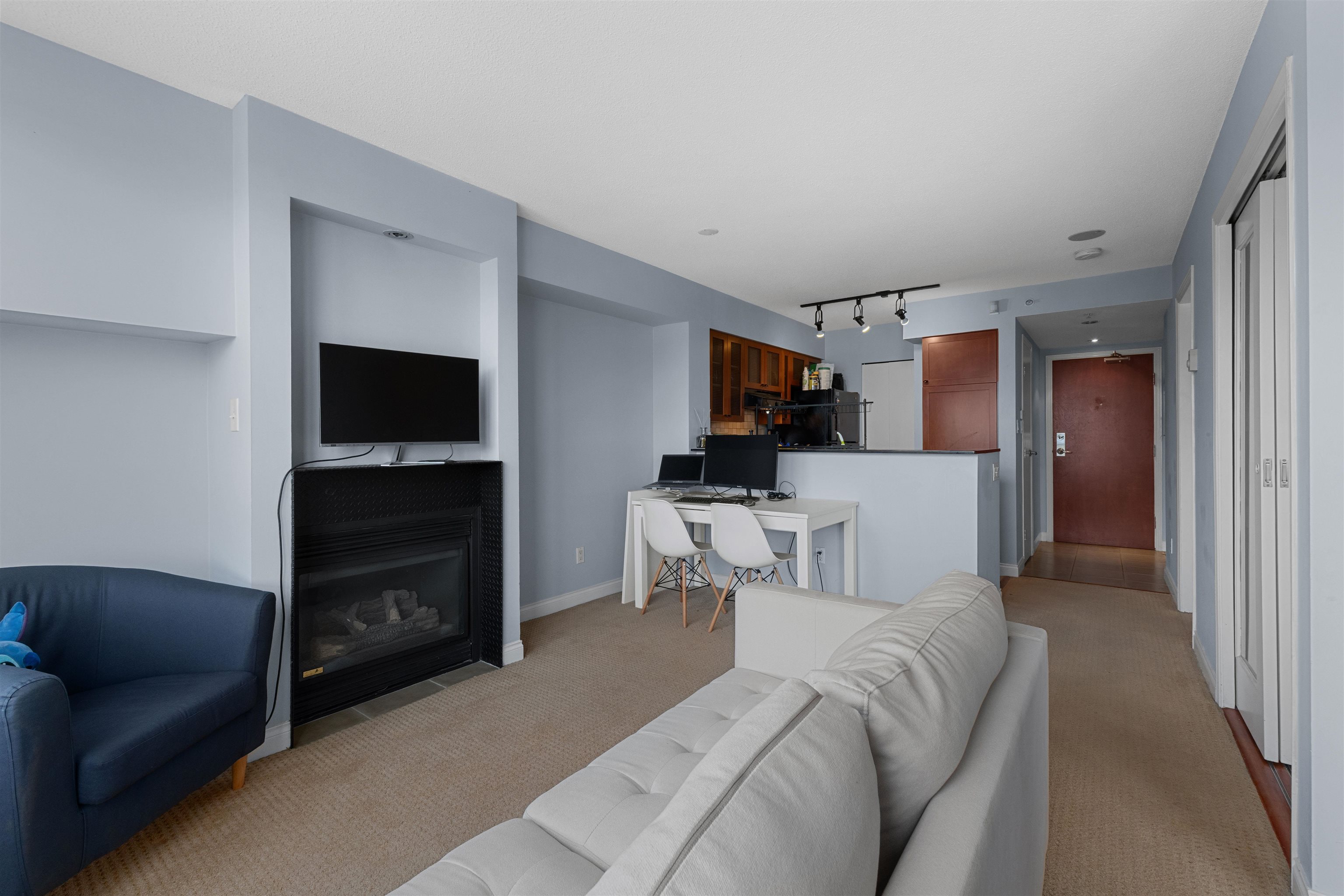 604 55 ALEXANDER STREET Unit: 604