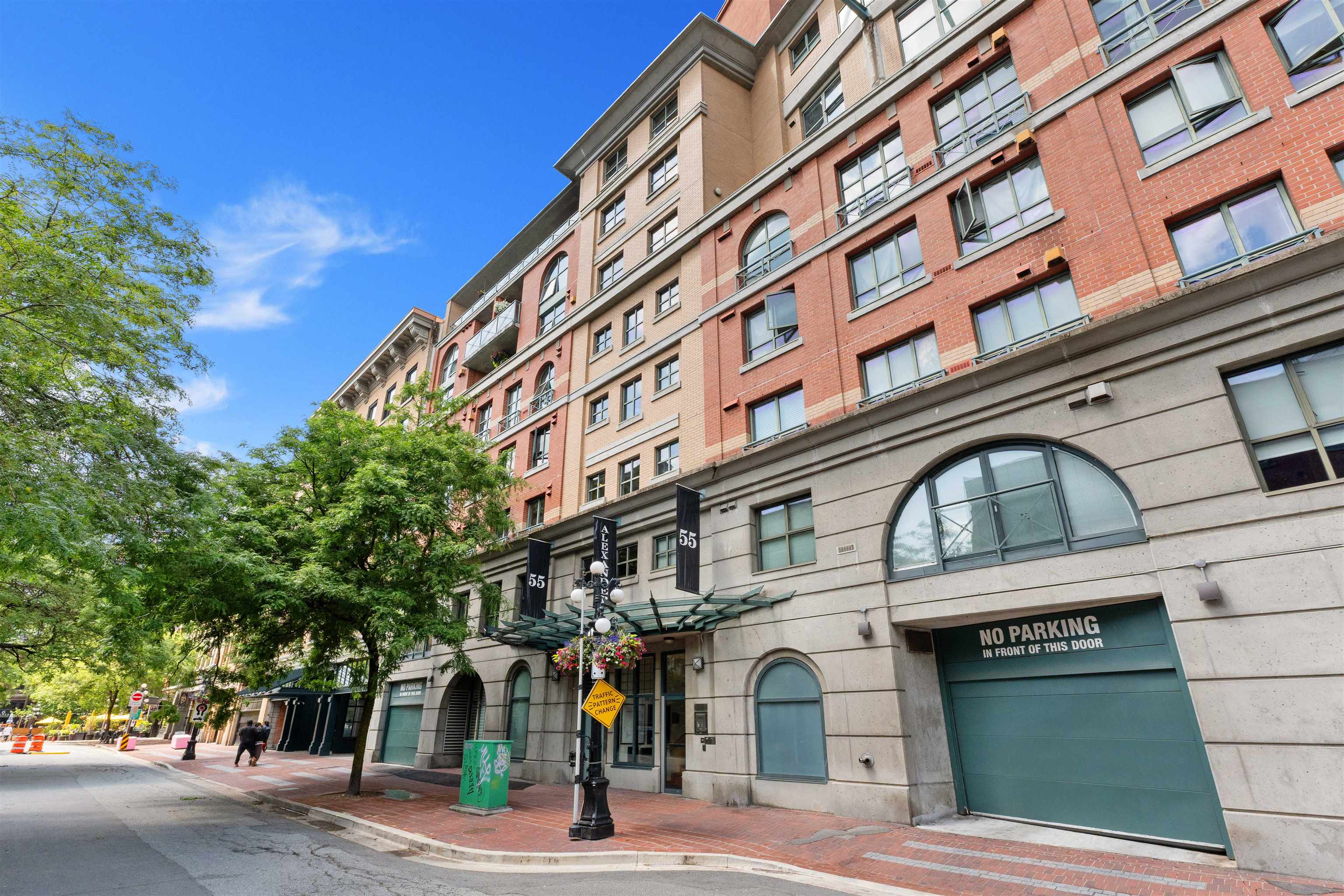 604 55 ALEXANDER STREET Unit: 604