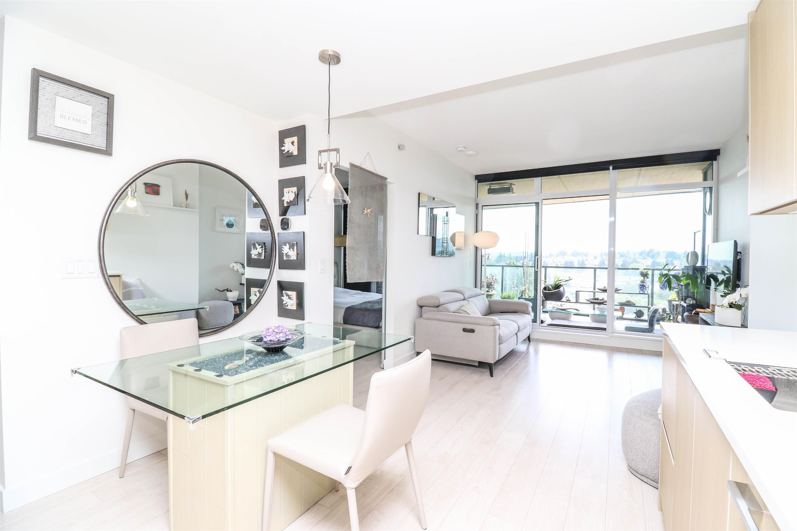 610 4890 LOUGHEED HIGHWAY Unit: 610