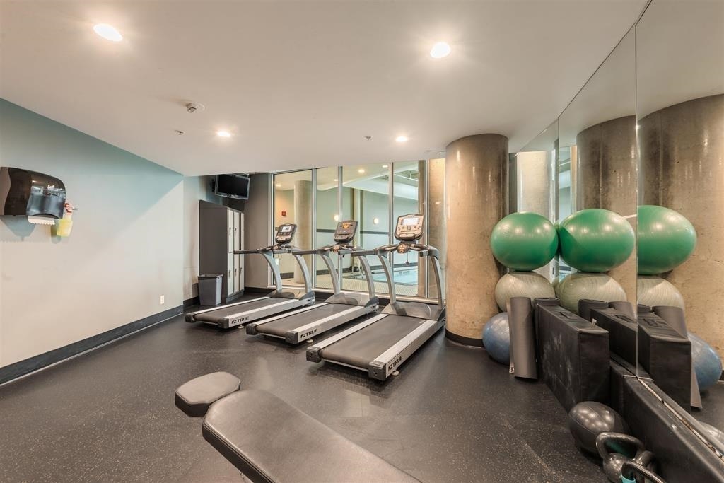 802 58 KEEFER PLACE Unit: 802