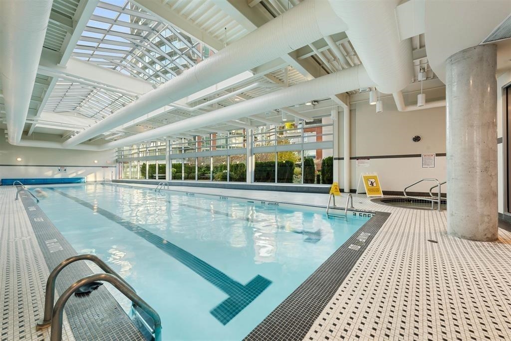 802 58 KEEFER PLACE Unit: 802