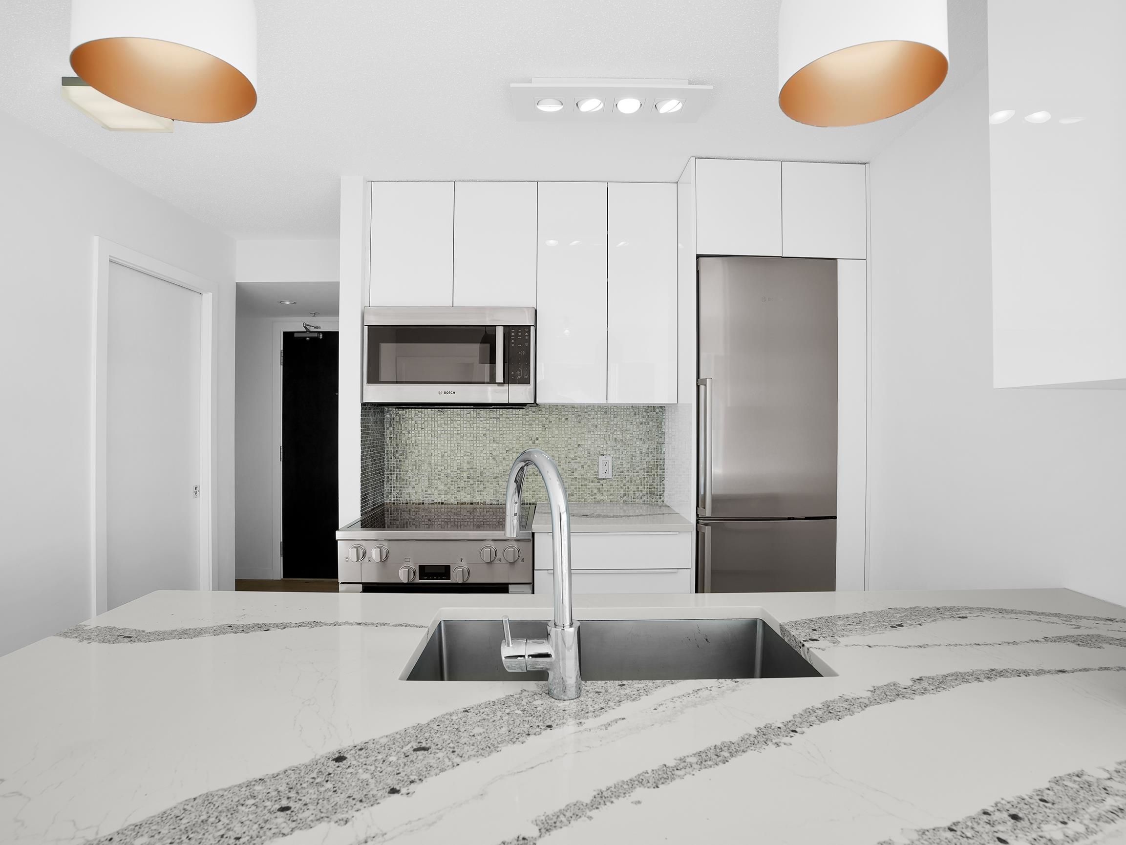 802 58 KEEFER PLACE Unit: 802