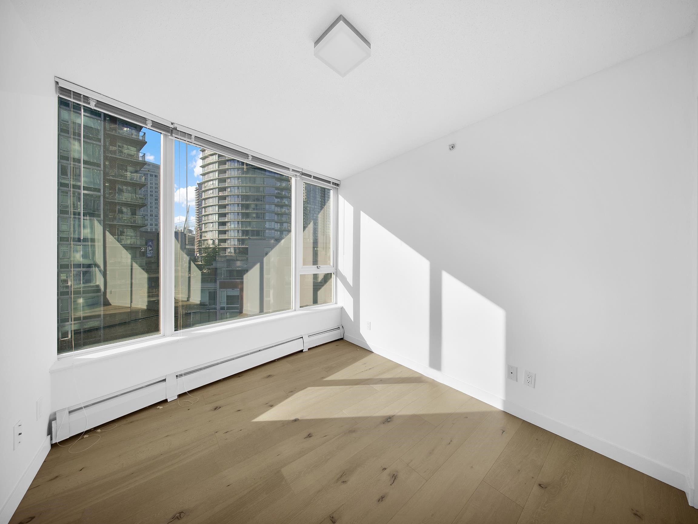 802 58 KEEFER PLACE Unit: 802