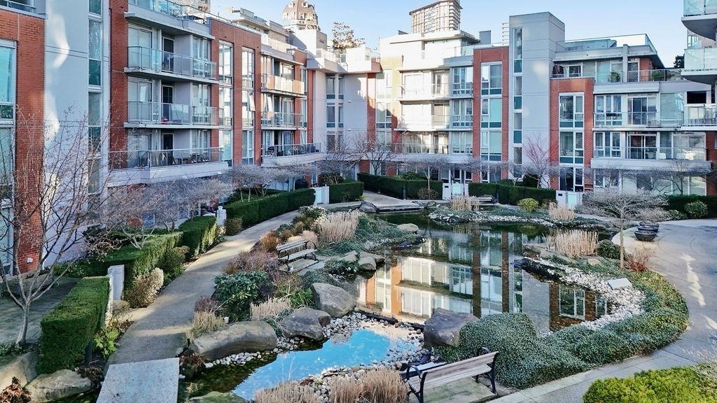 802 58 KEEFER PLACE Unit: 802