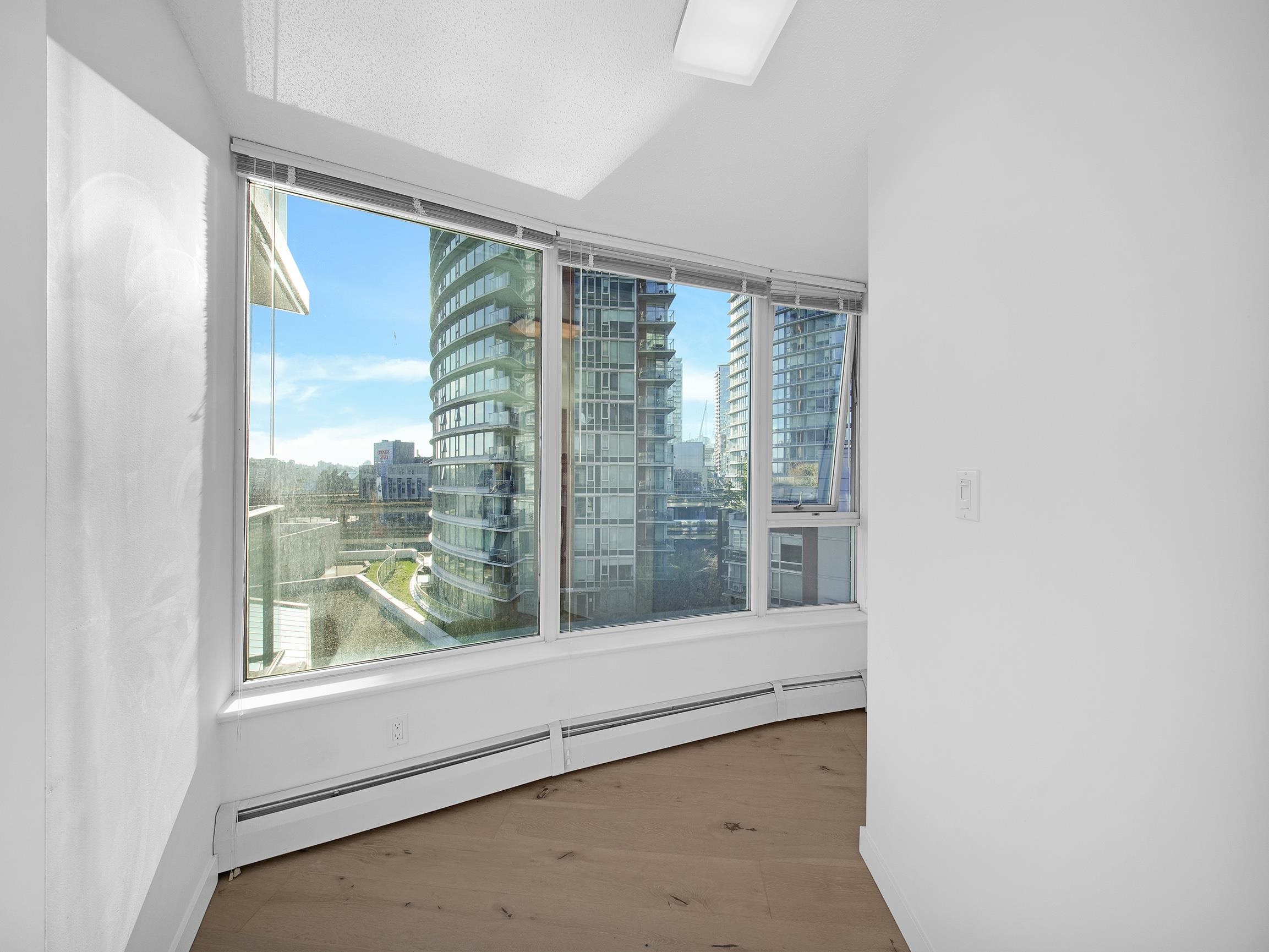 802 58 KEEFER PLACE Unit: 802