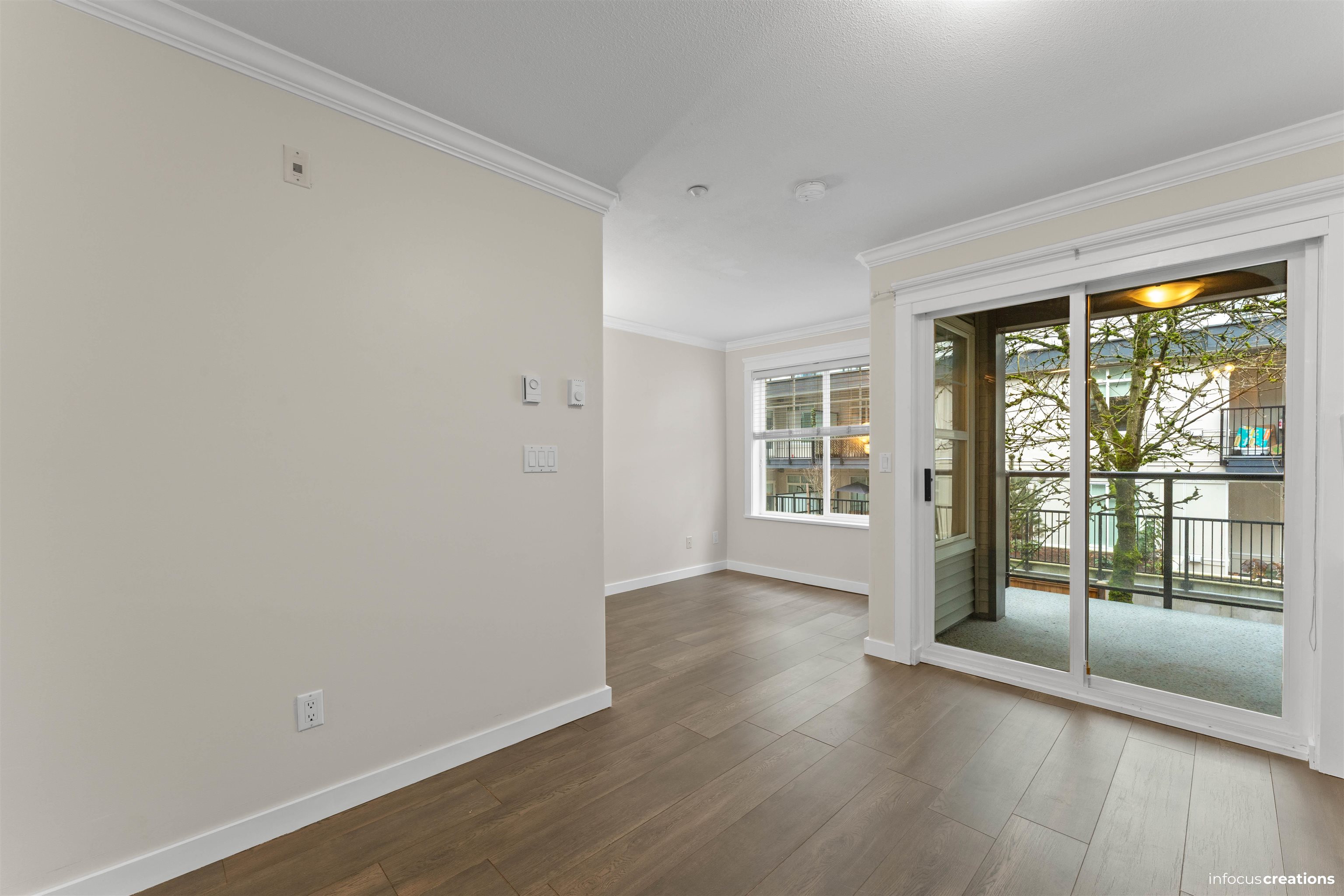 219 20200 56 AVENUE Unit: 219