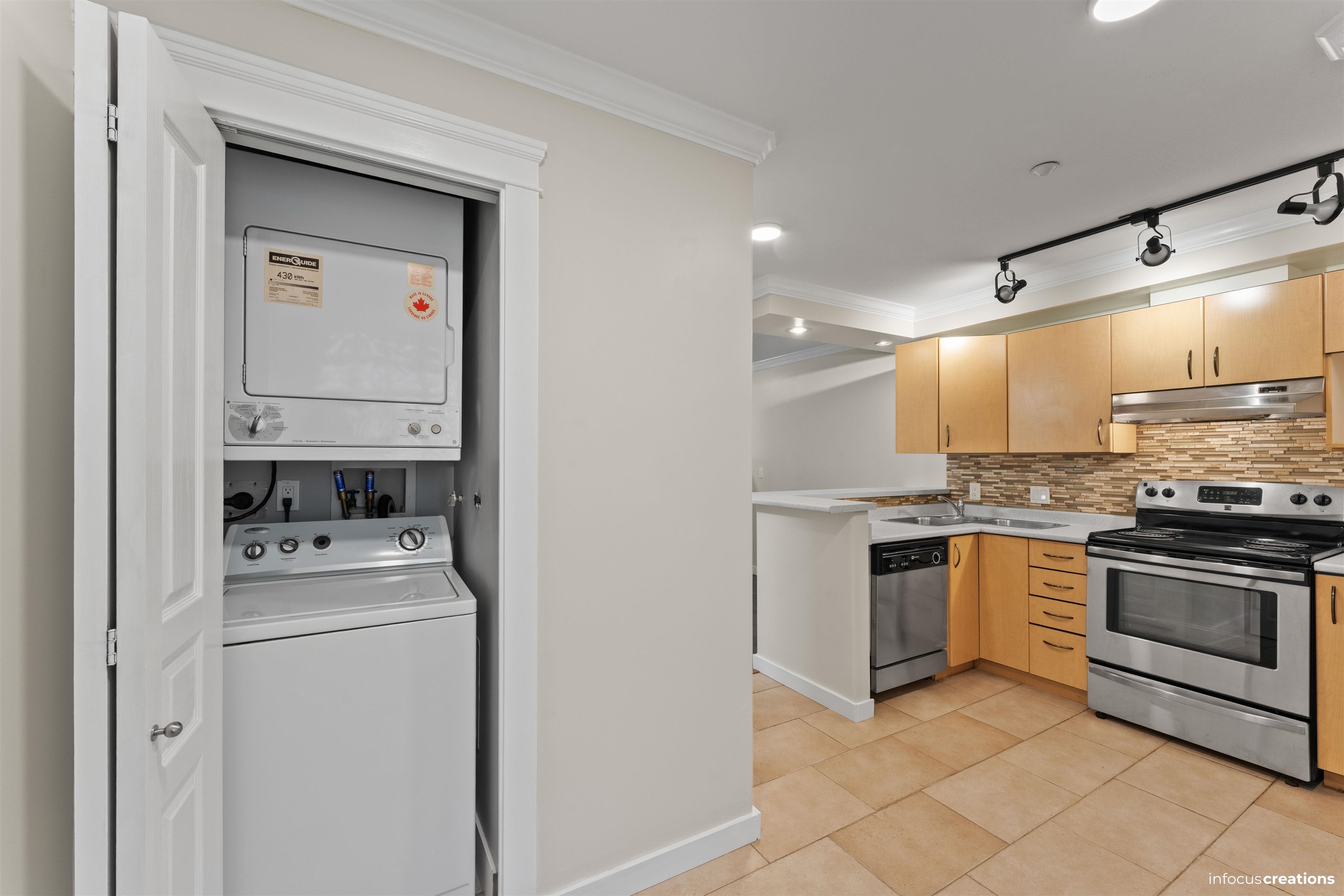 219 20200 56 AVENUE Unit: 219