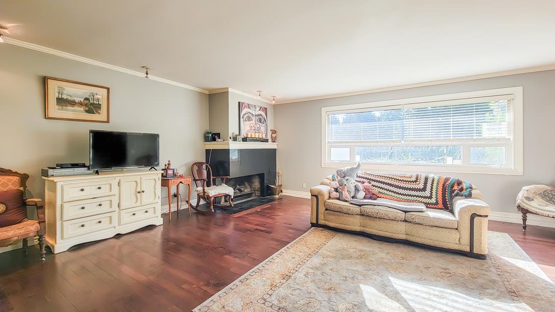 4670 WILLOW CREEK ROAD