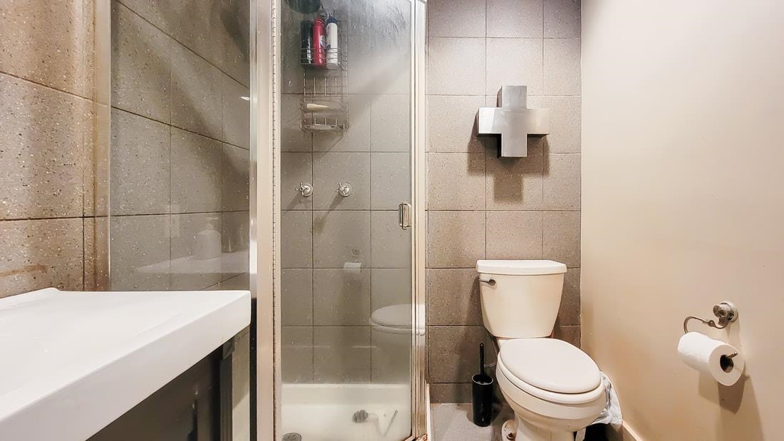 4670 WILLOW CREEK ROAD