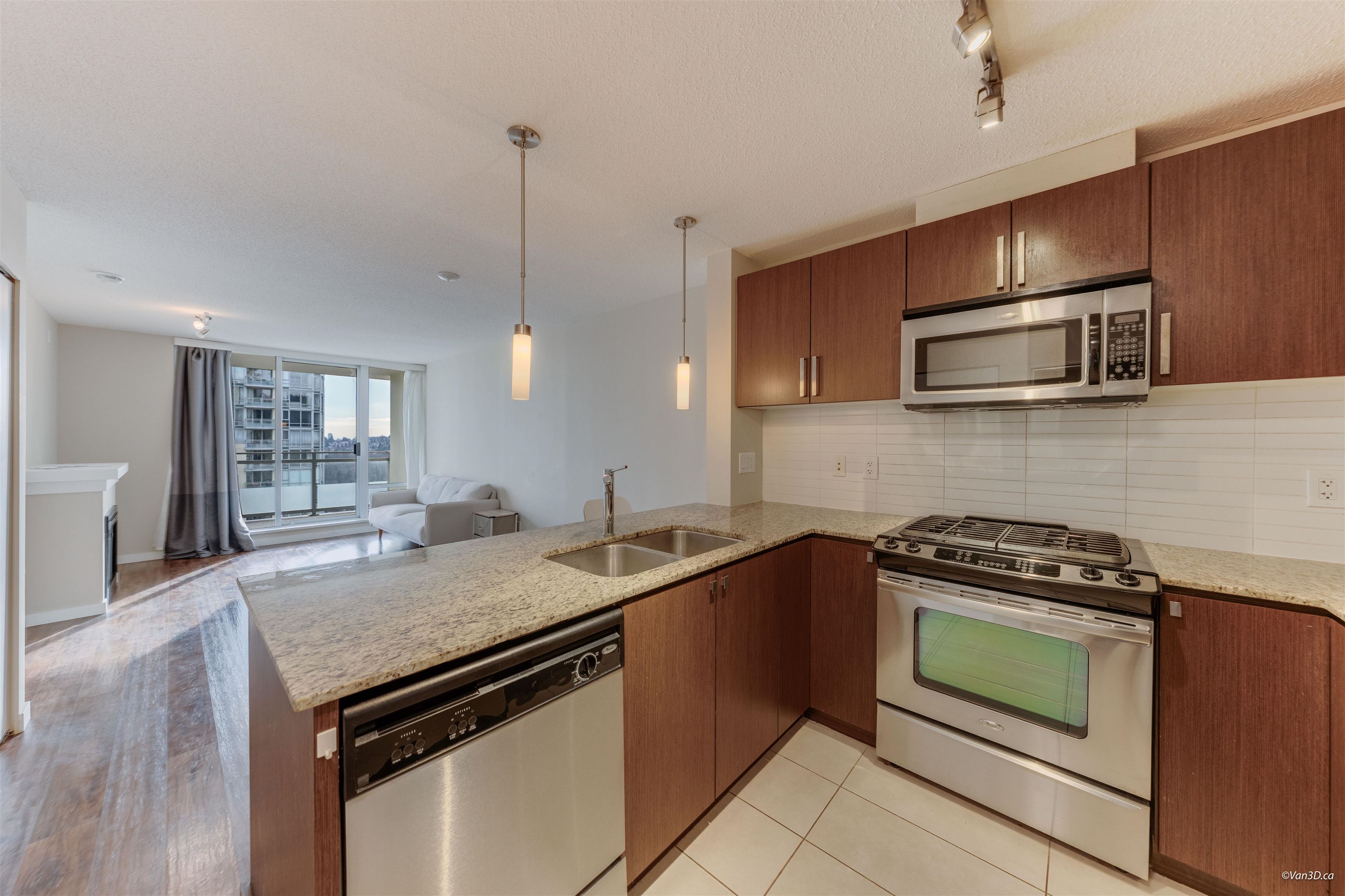 2201 9868 CAMERON STREET Unit: 2201