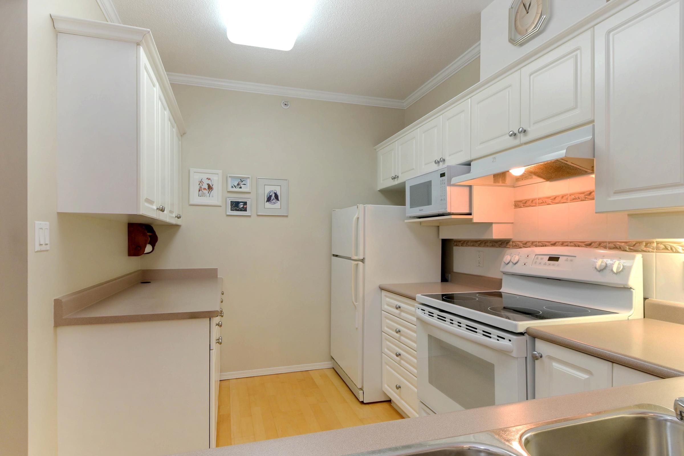 110 12148 224 STREET Unit: 110