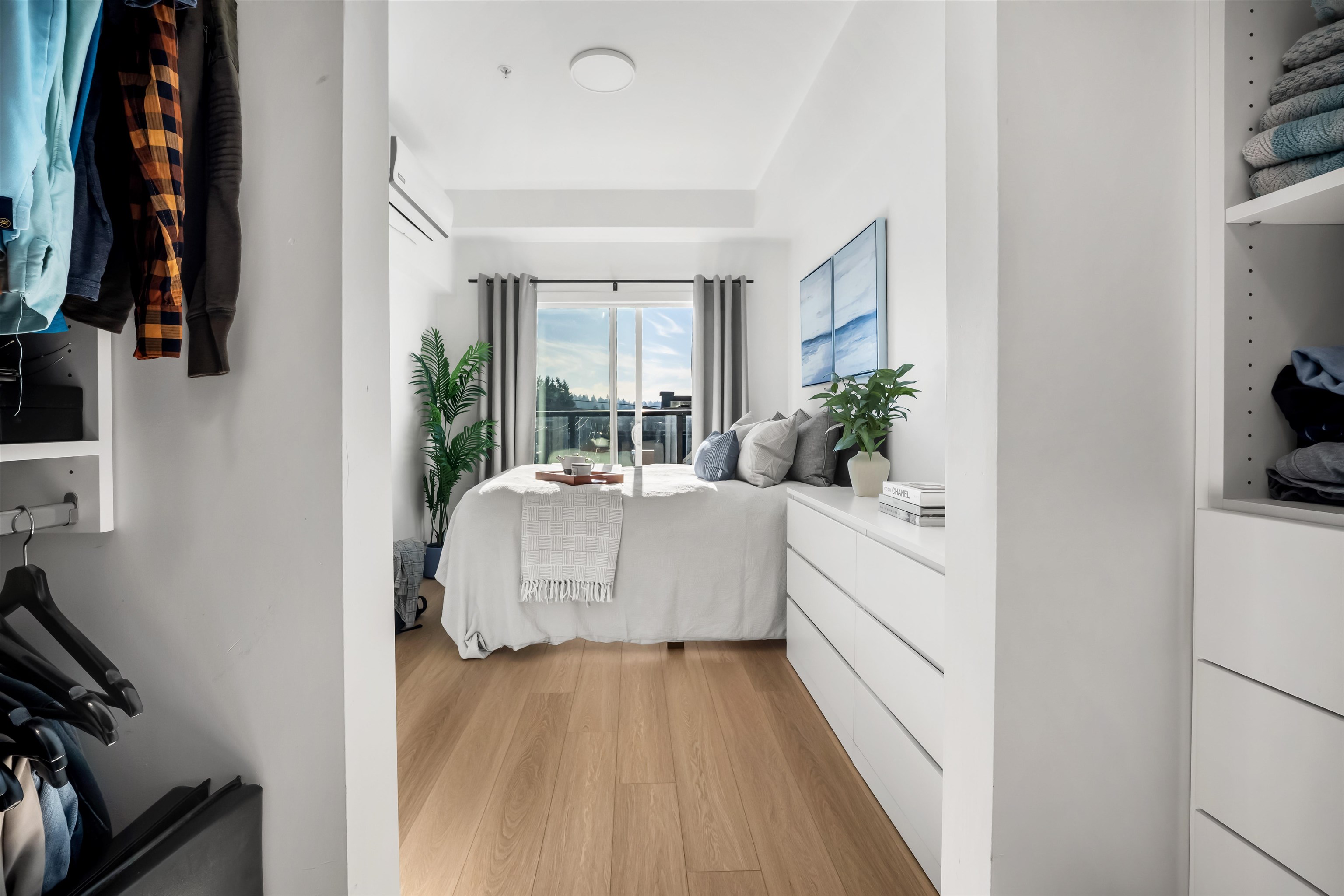 404 2331 KELLY AVENUE Unit: 404