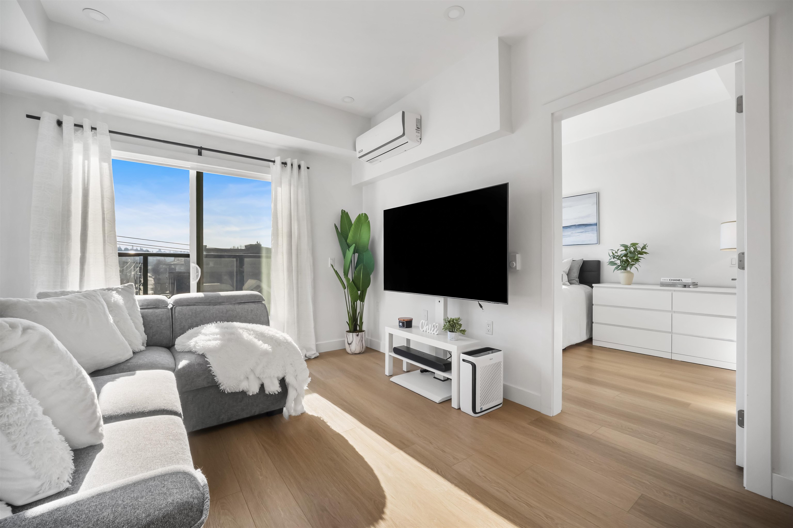 404 2331 KELLY AVENUE Unit: 404