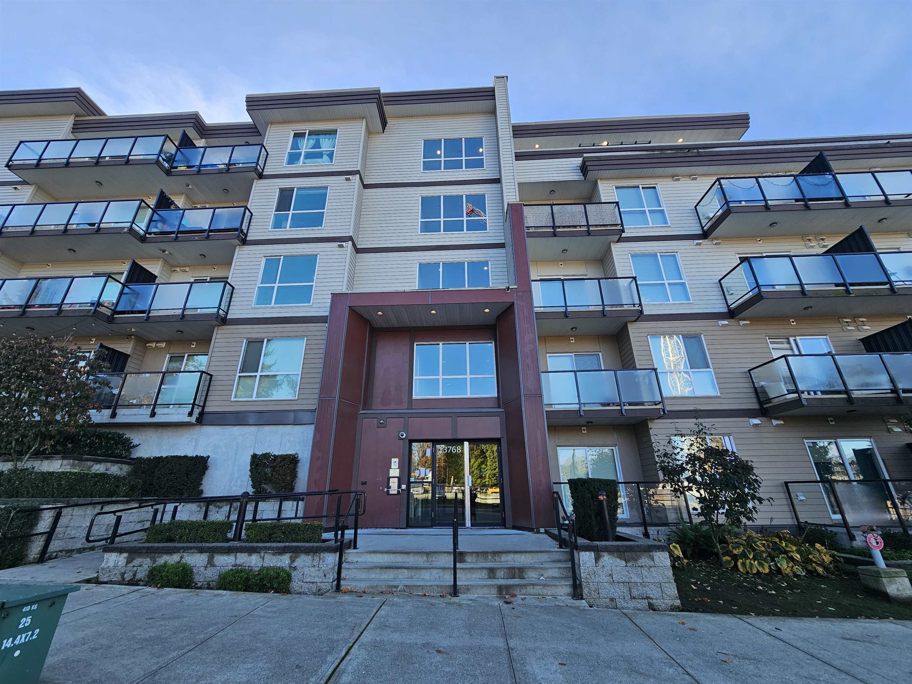 232 13768 108 AVENUE Unit: 232