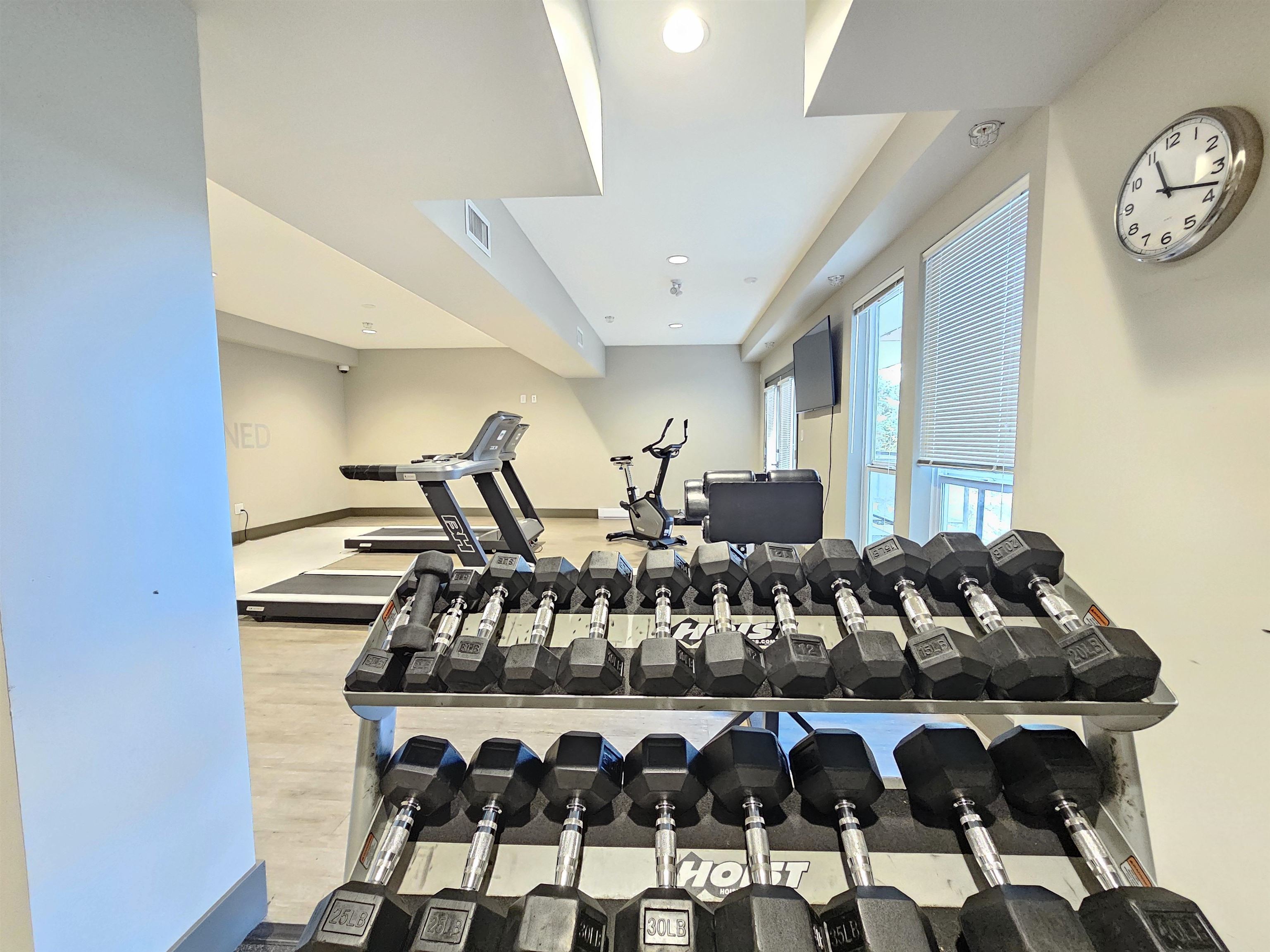 232 13768 108 AVENUE Unit: 232