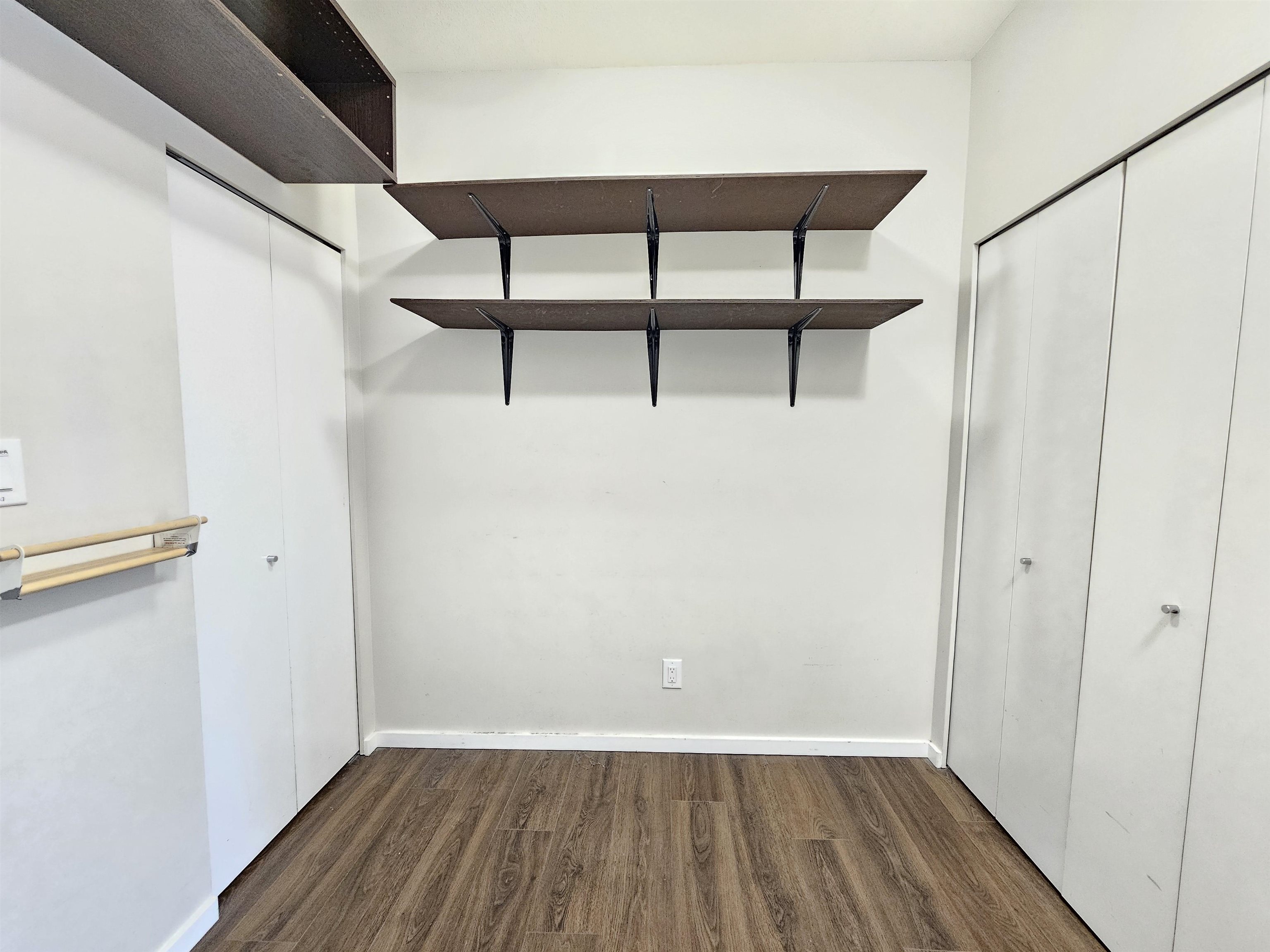 232 13768 108 AVENUE Unit: 232