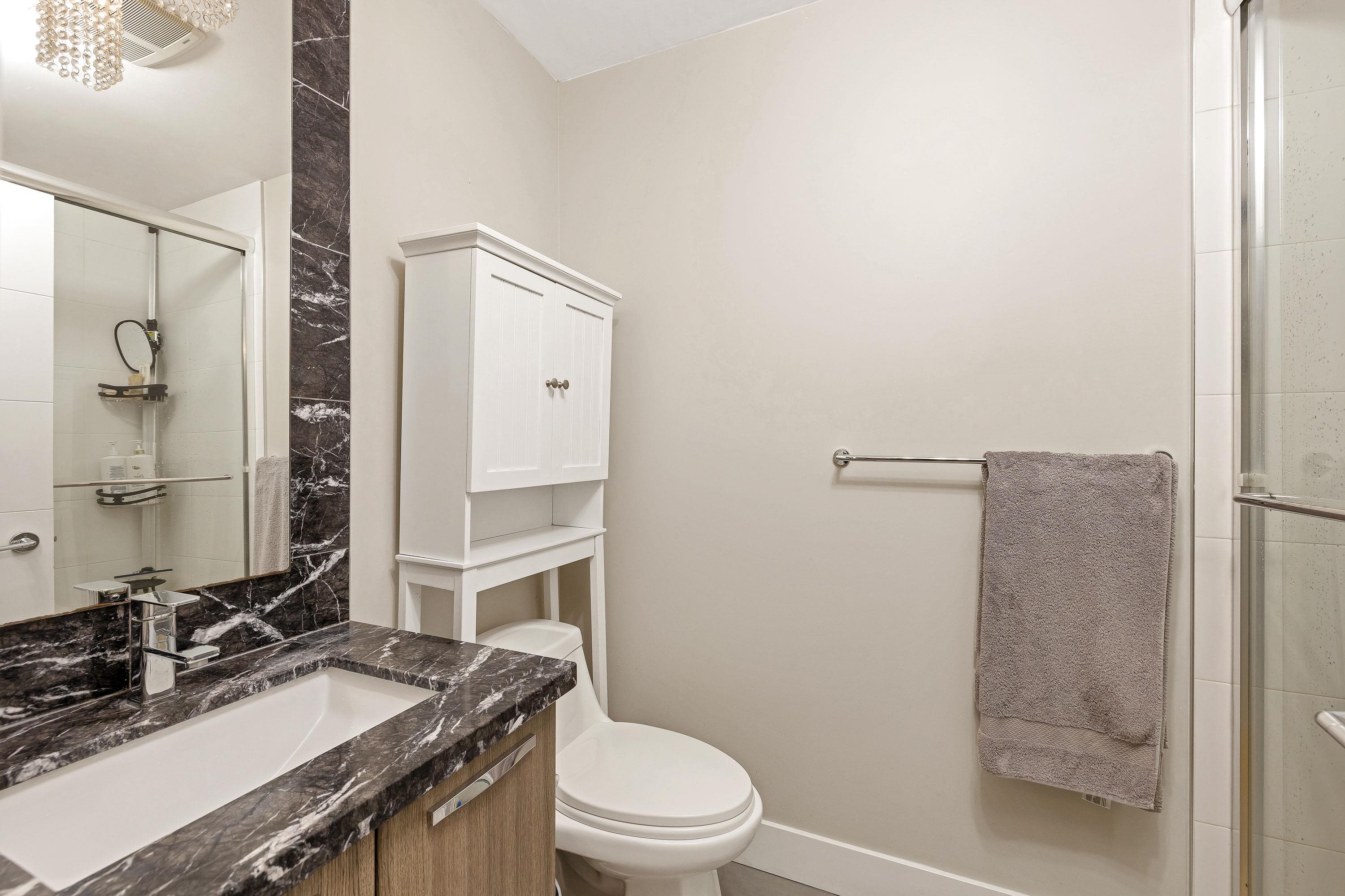 81 6350 142 STREET Unit: 81