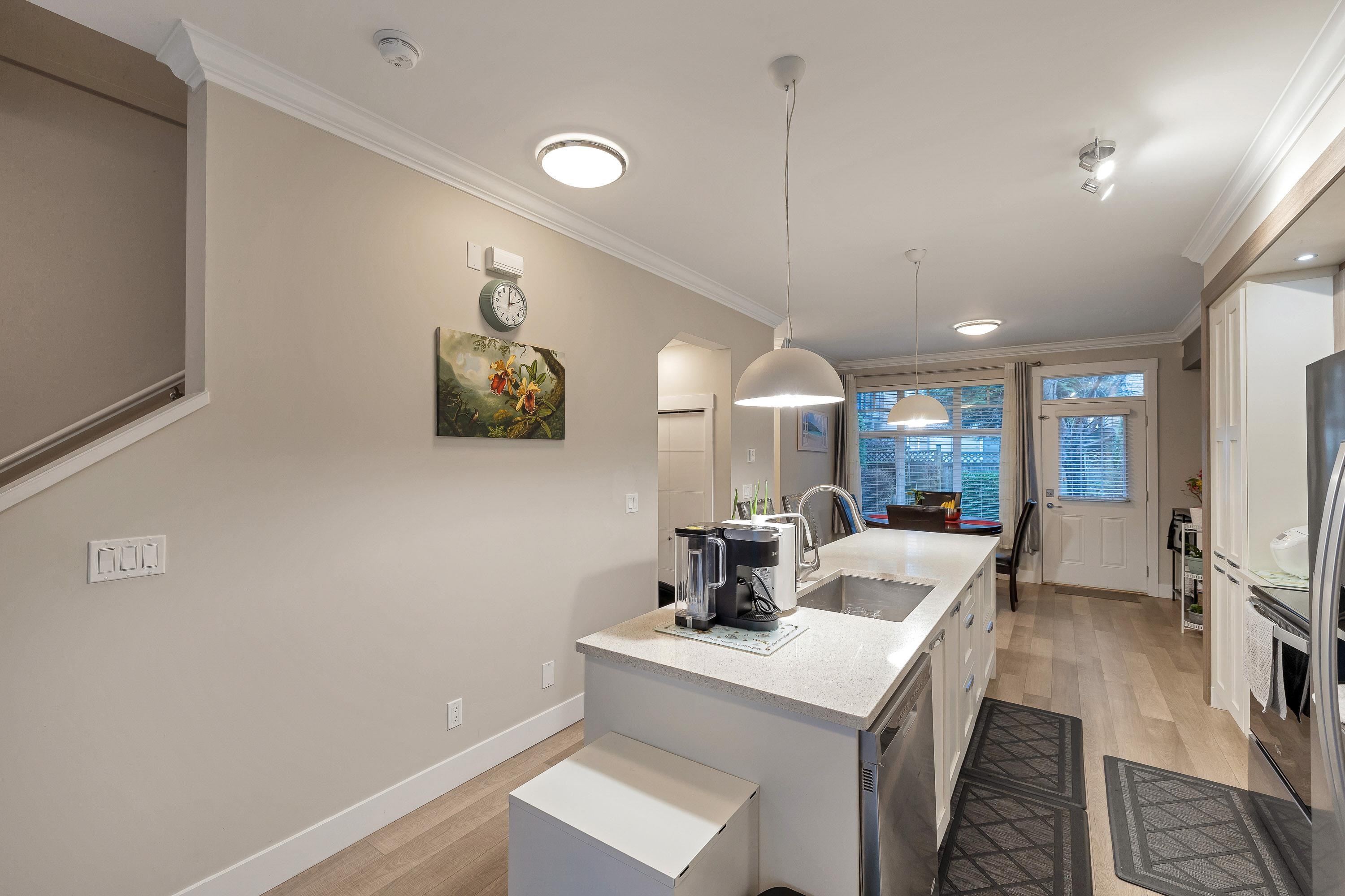 81 6350 142 STREET Unit: 81