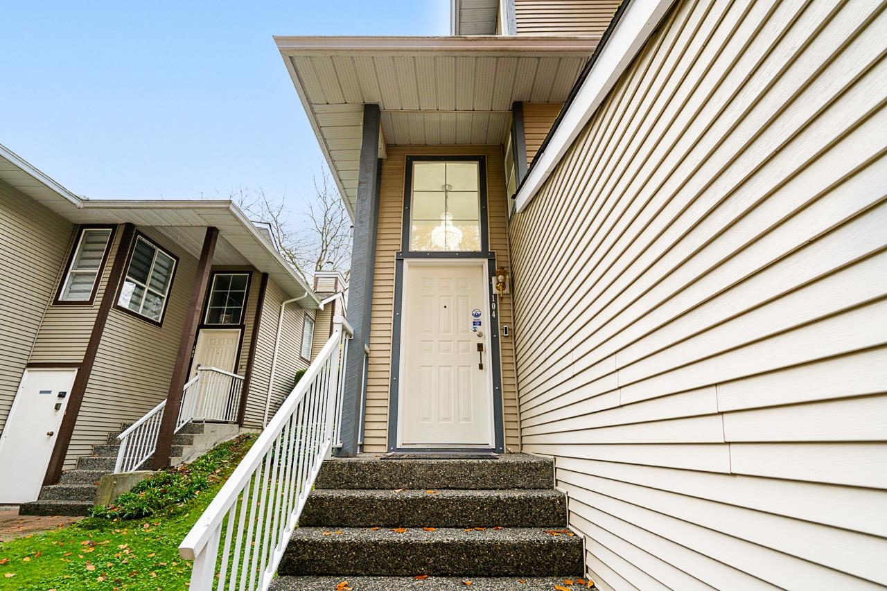 104 10538 153 STREET Unit: 104