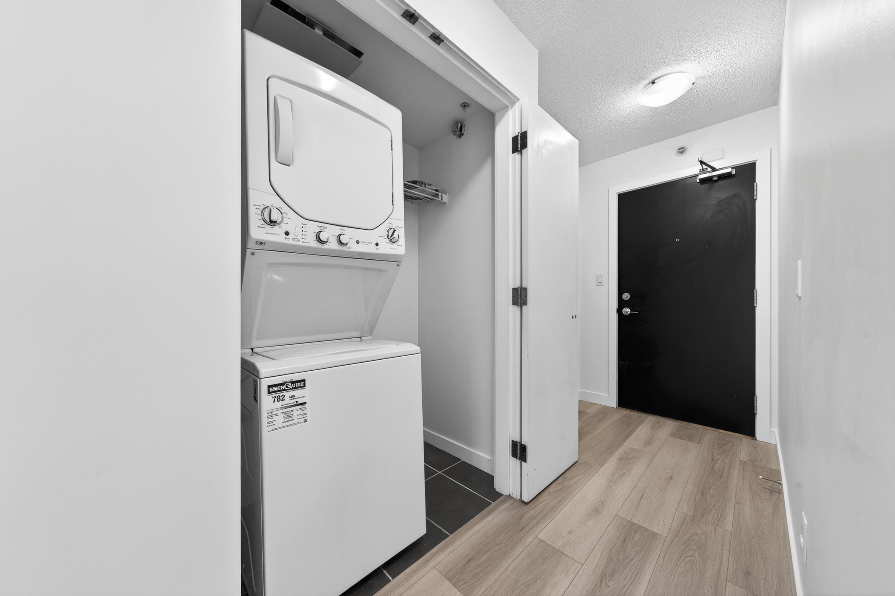 1102 188 KEEFER PLACE Unit: 1102