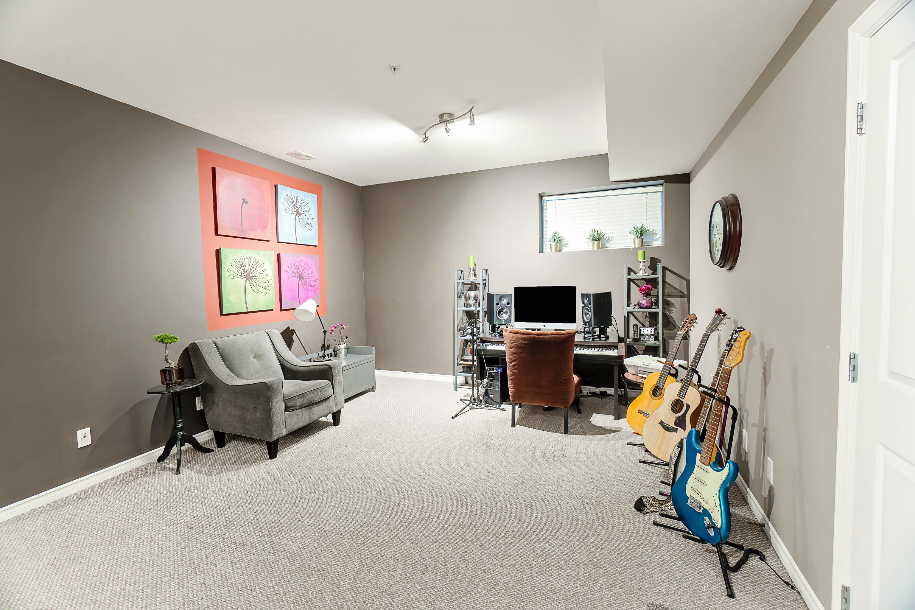 35 2287 ARGUE STREET Unit: 35